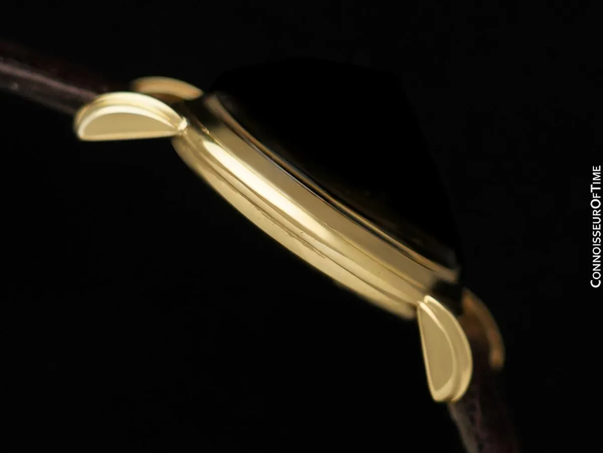 1960 Patek Philippe Vintage Mens Watch With Special Lugs, Ref. 2453 - 18K Gold