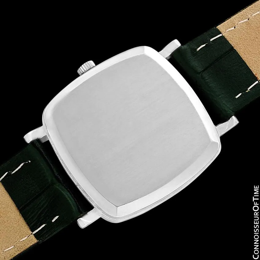 1975 Omega Geneve Vintage Mens Midsize Automatic Watch with Quick-Setting Date - Stainless Steel