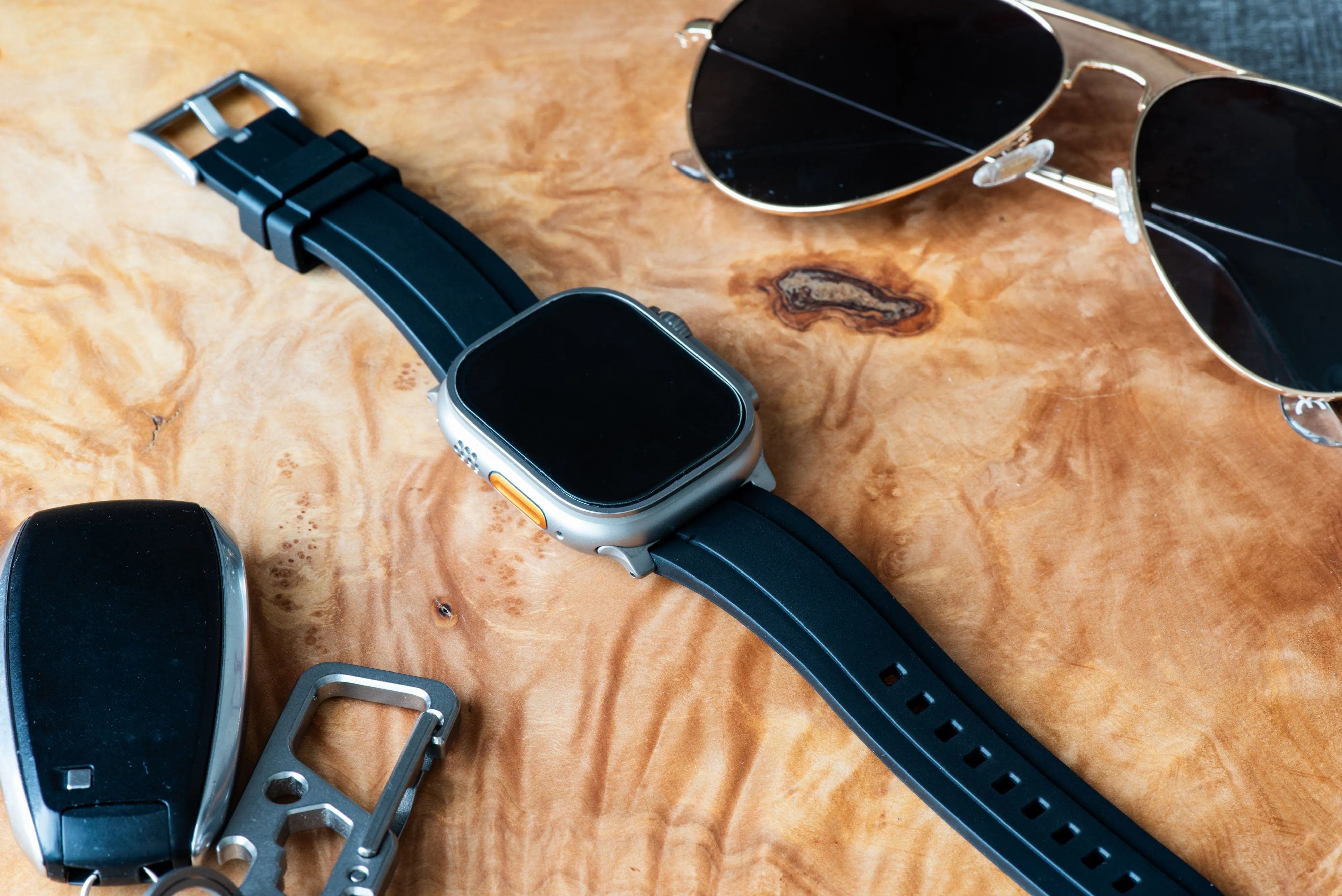 Apple Band ULTRA - Ridge Rubber - Black