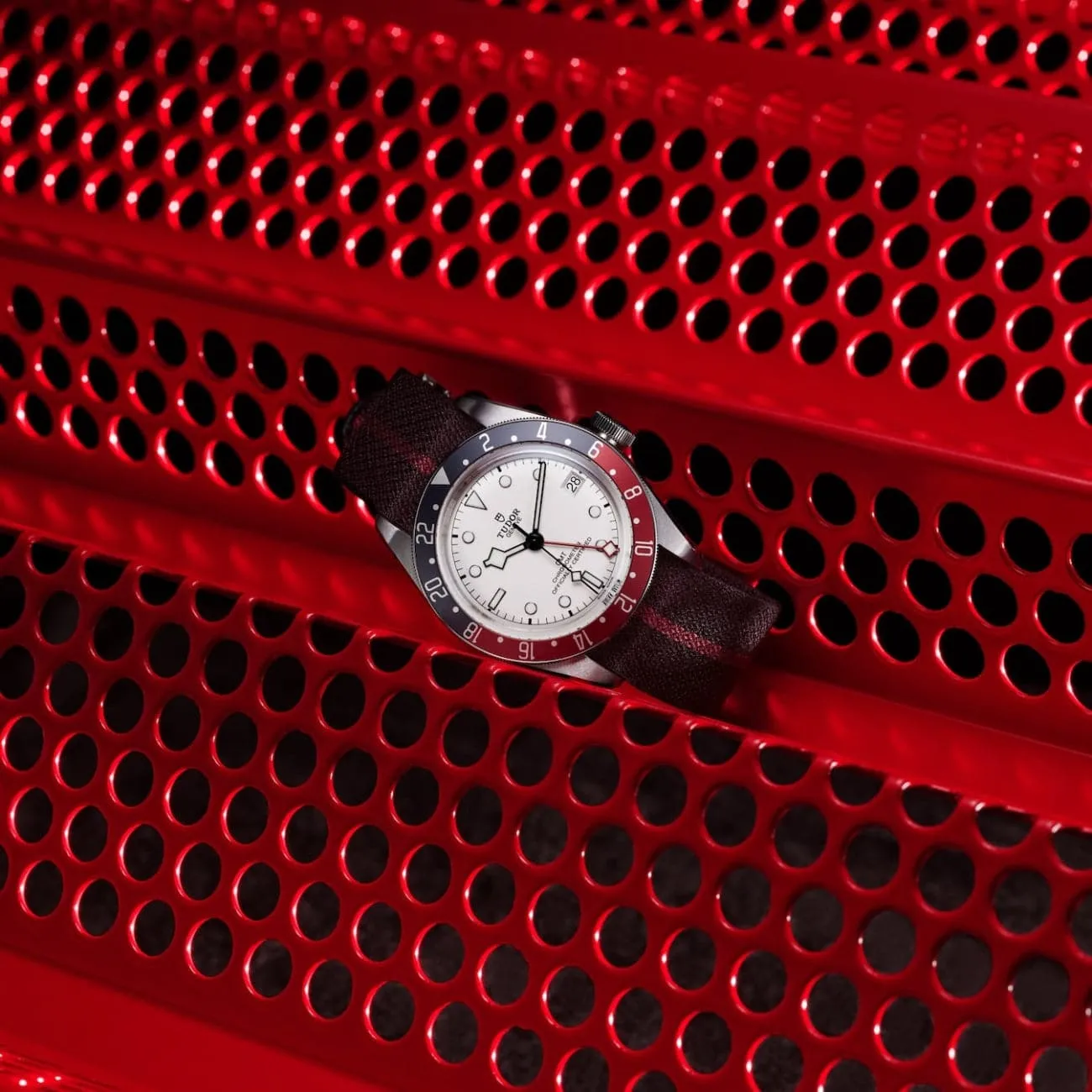 BLACK BAY GMT
