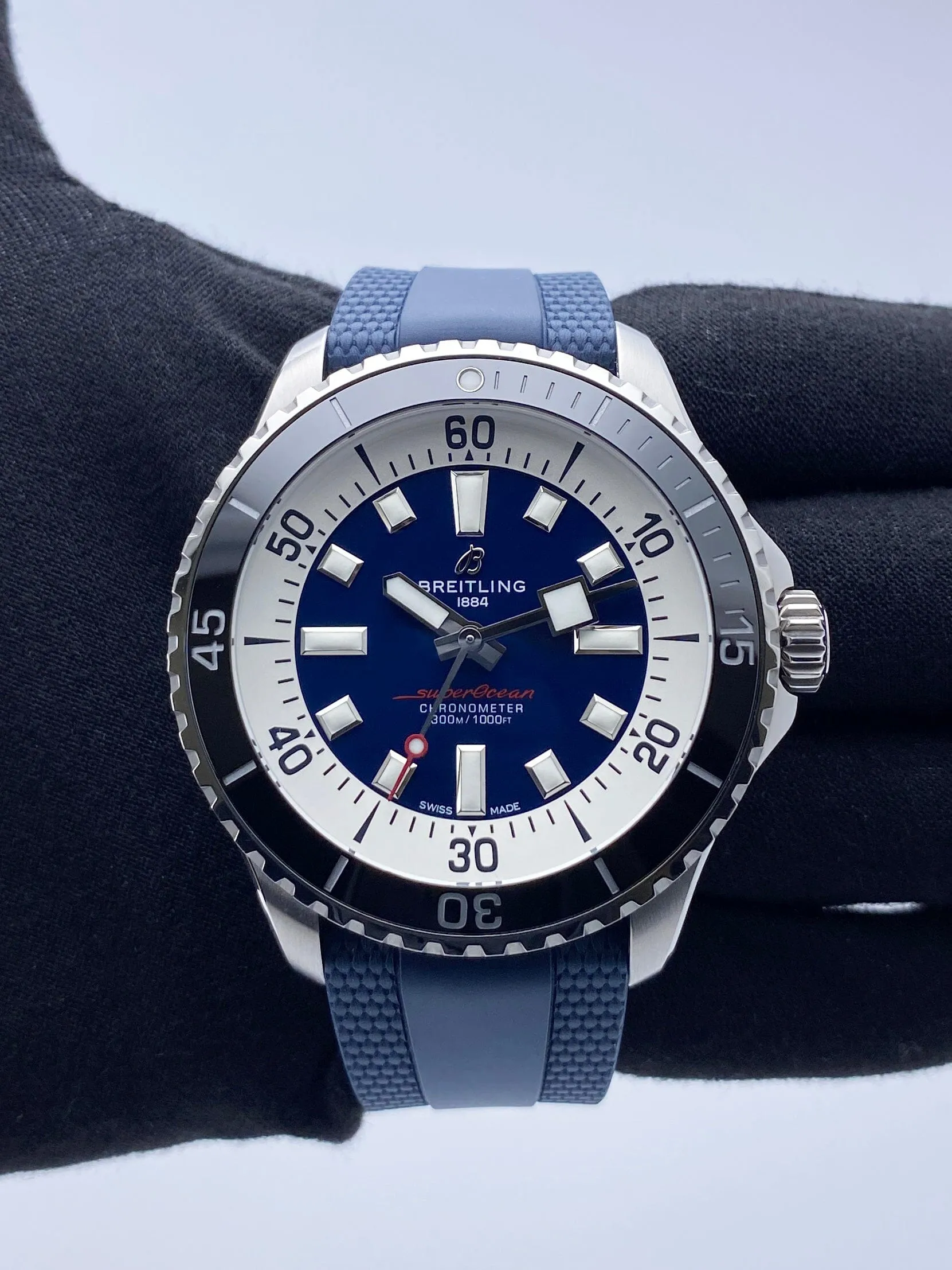 Breitling Superocean A17376 Blue Dial Mens Watch Box Papers