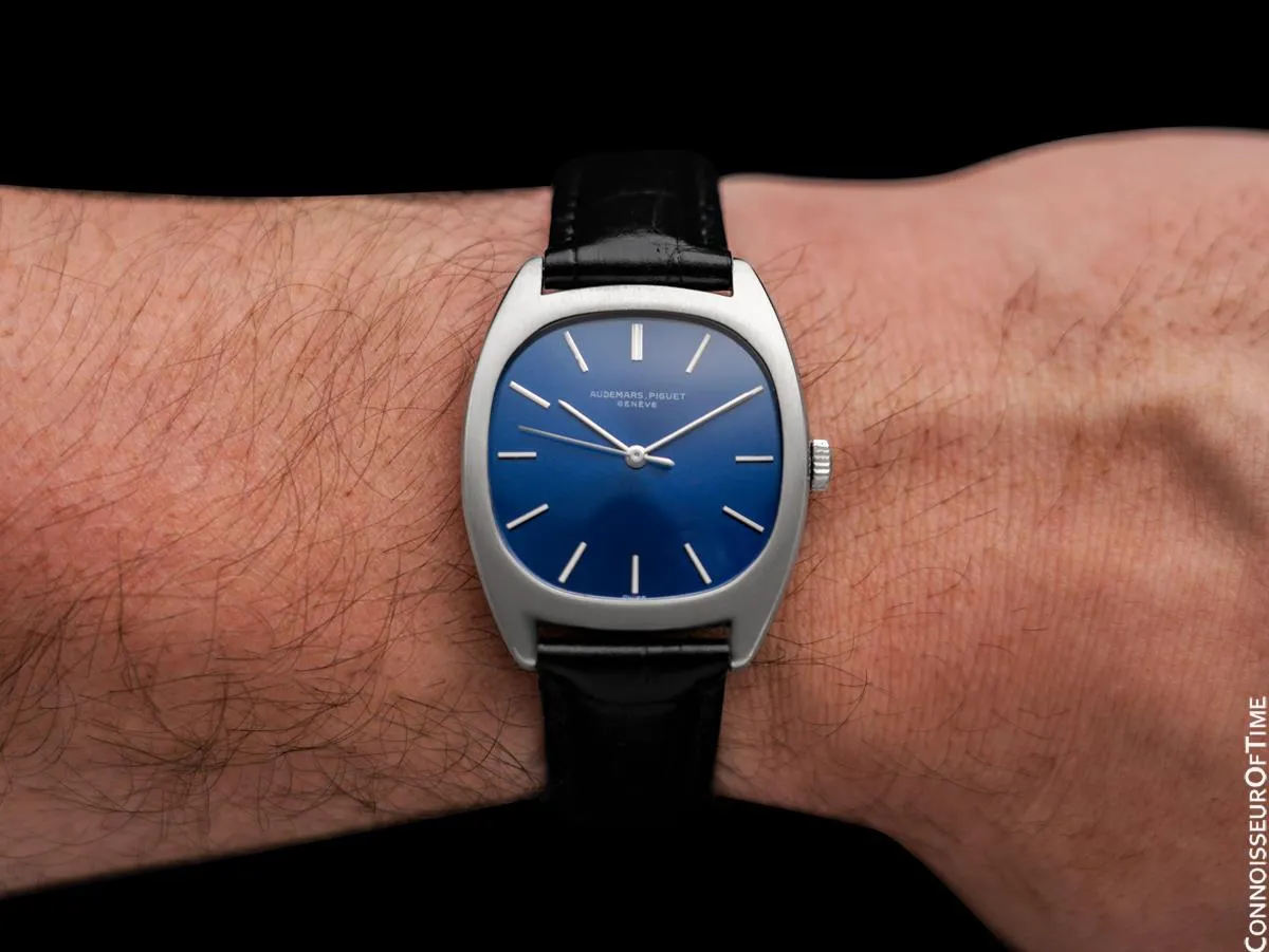 c. 1970 Audemars Piguet Vintage Very Rare Mens Gerald Genta Designed Ref. 5369 Steel Watch - 200 Movements Made