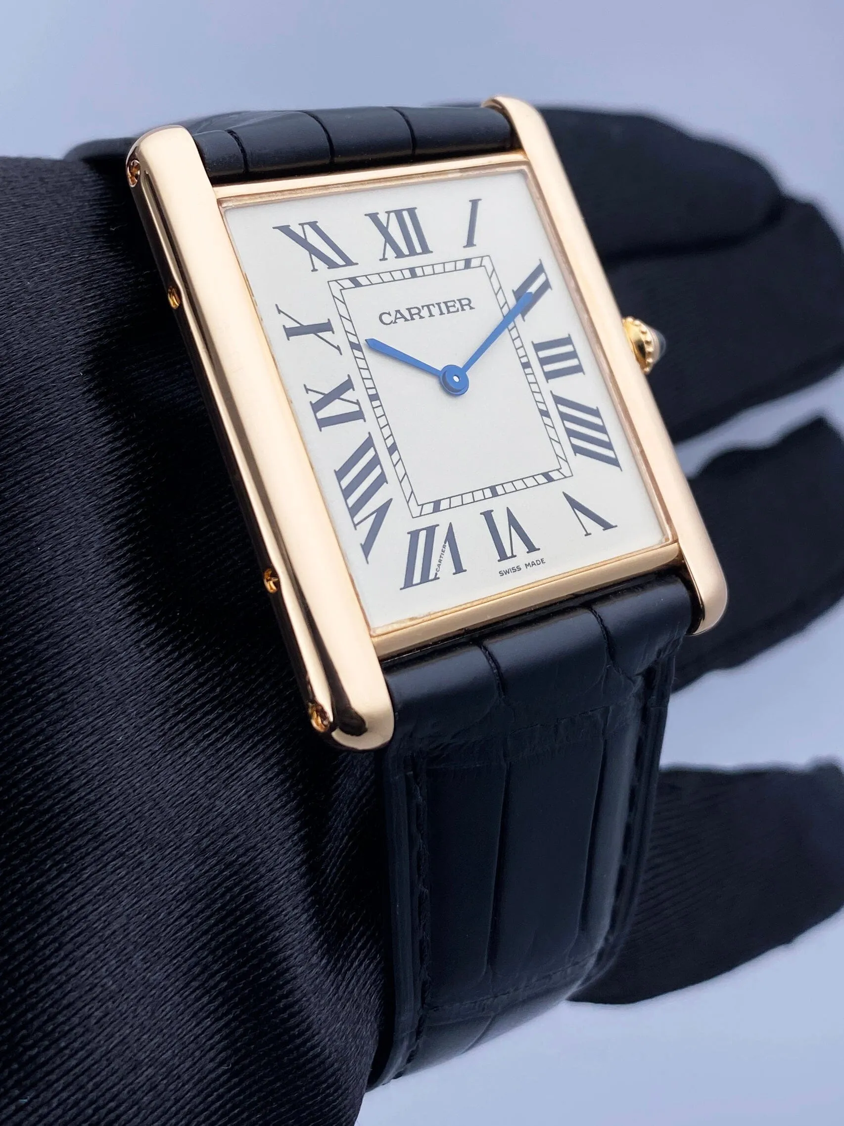 Cartier Tank Louis W1560017 18K Rose Gold Mens Watch