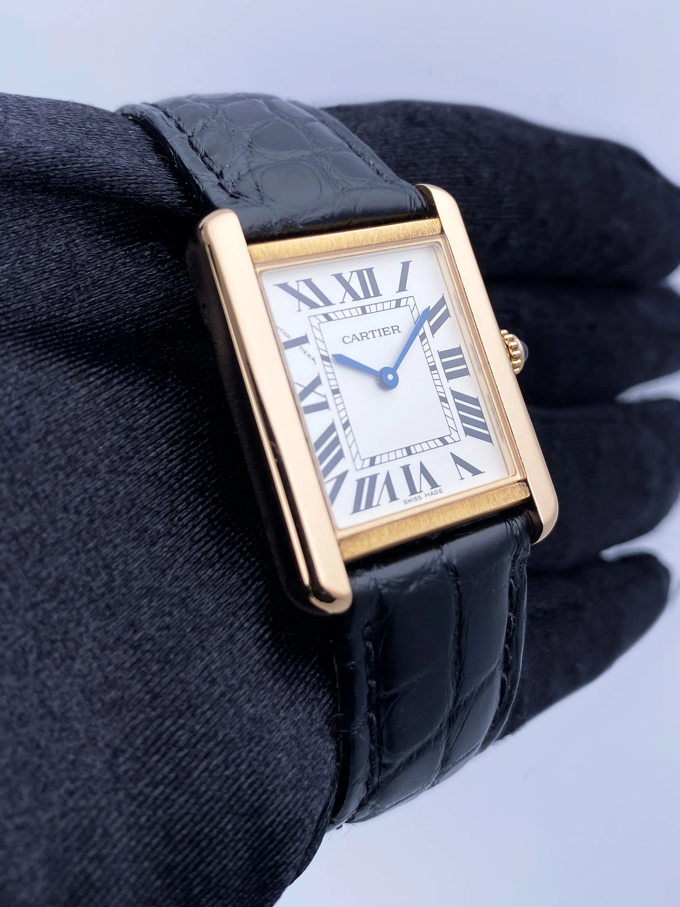 Cartier Tank Solo W5200024 18K Rose Gold Watch Box Papers