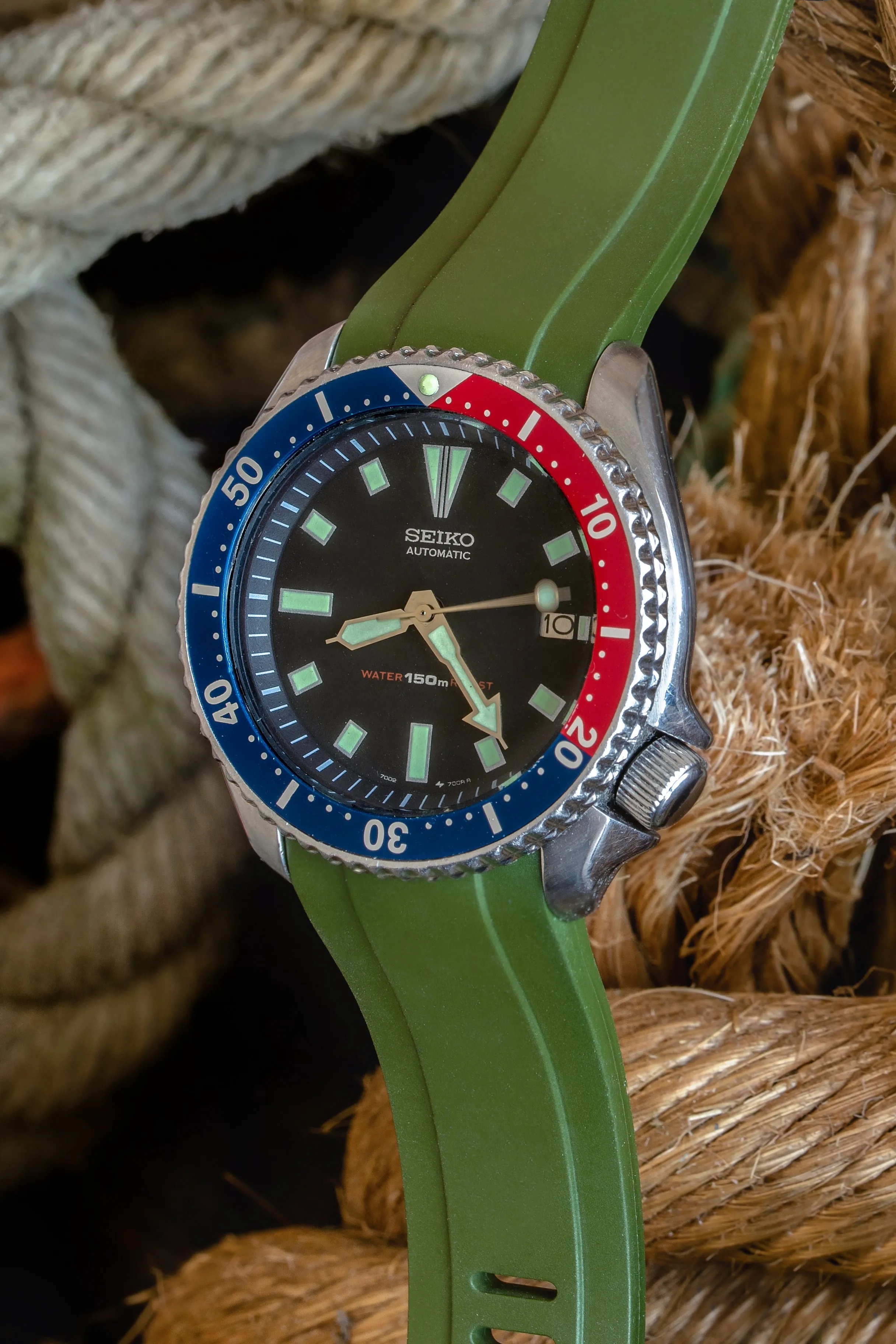 CRAFTER BLUE CB10 Rubber Watch Strap for Seiko SKX Series – GREEN with Rubber & Steel Keepers