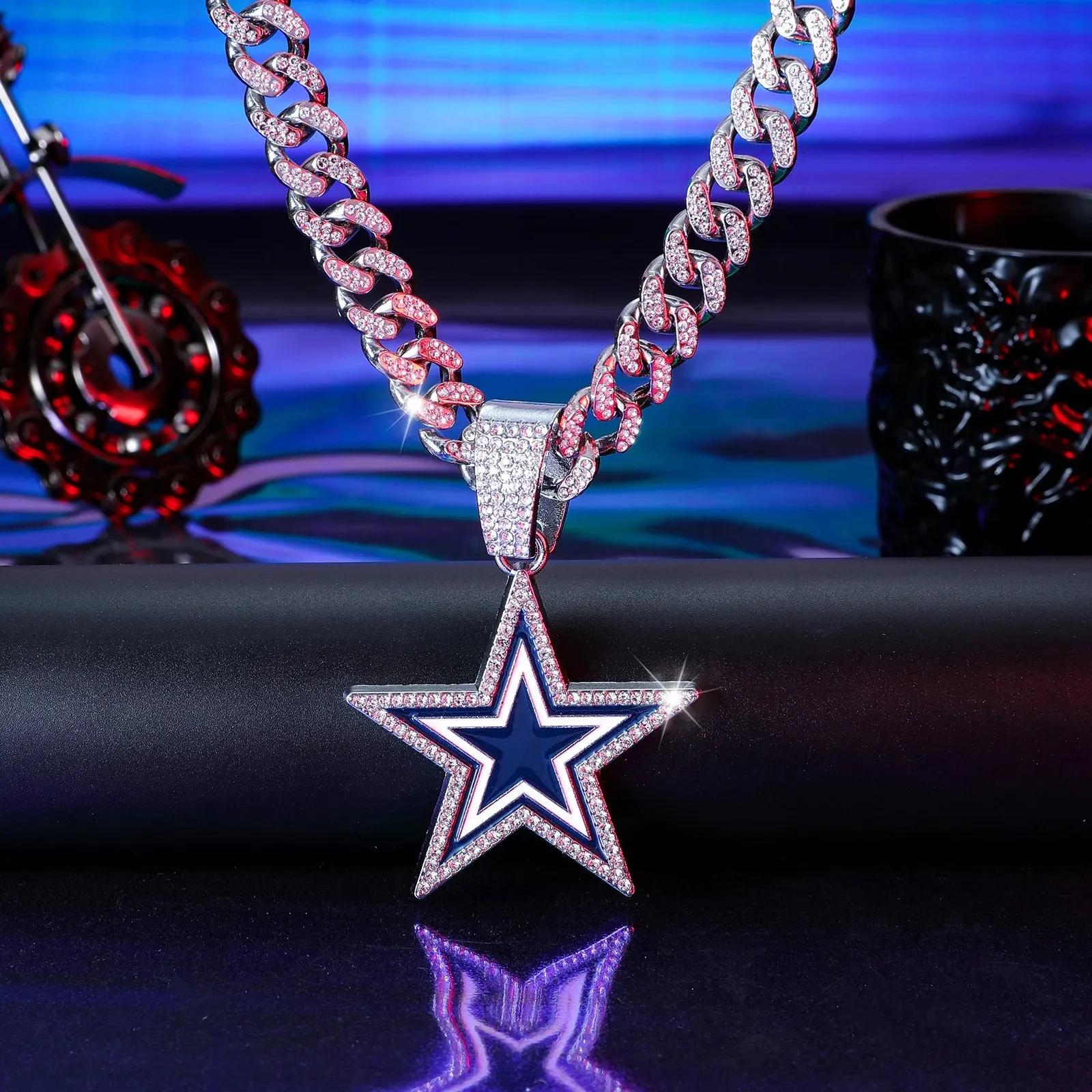 Dallas Cowboys Pendant with 20" Cuban Link Necklace