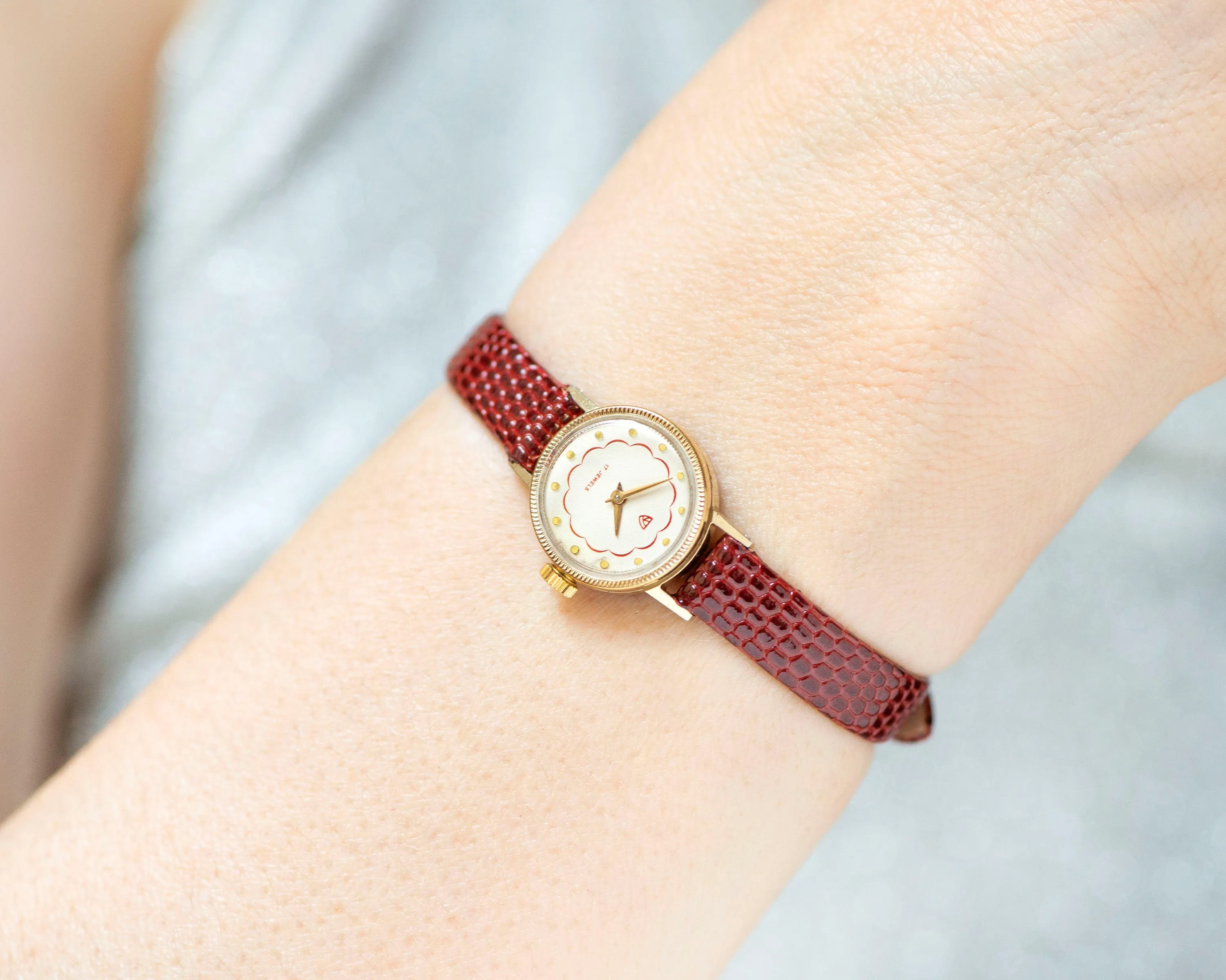 Delicate watch for women Seagull gold plated, micro watch minimalist lady watch tiny, classic watch for girl gift, new genuine leather strap