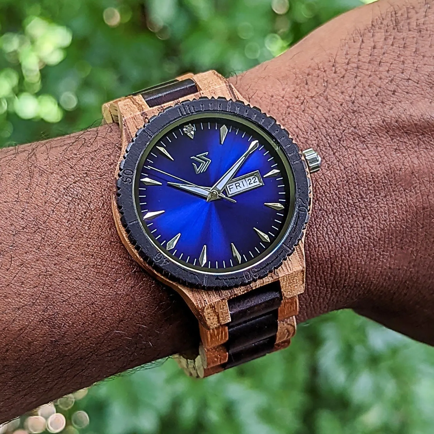 Groomsmen Set of 8  Wooden Watch Justo | Blue