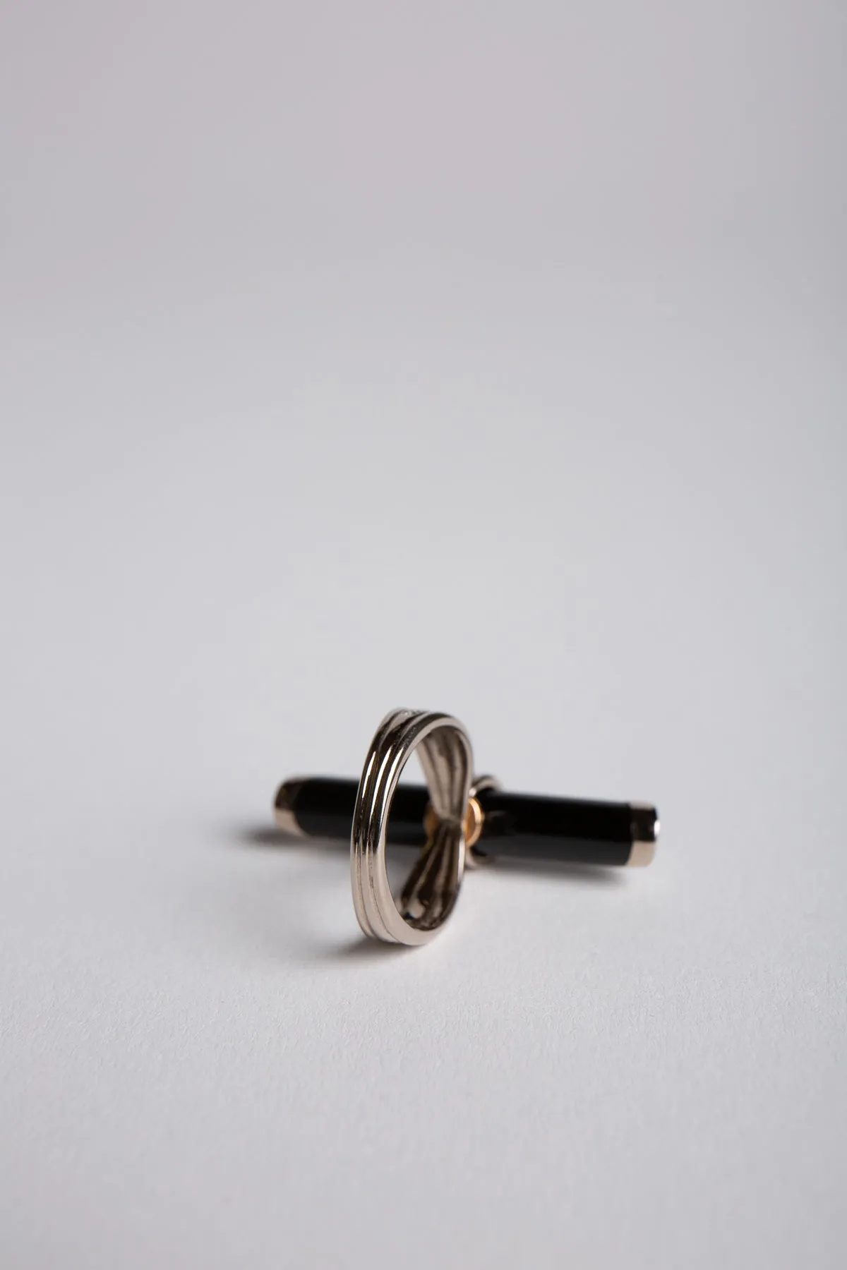 HANNAH MARTIN | BLACK JADE BOUND RING