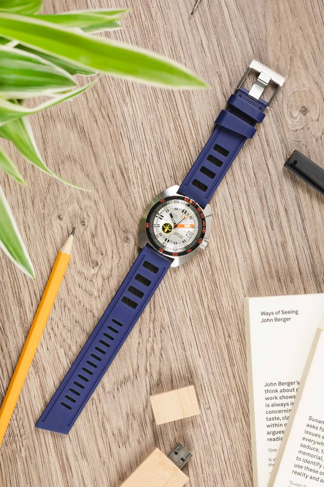 ISOfrane Rubber Dive Watch Strap in TRUE BLUE