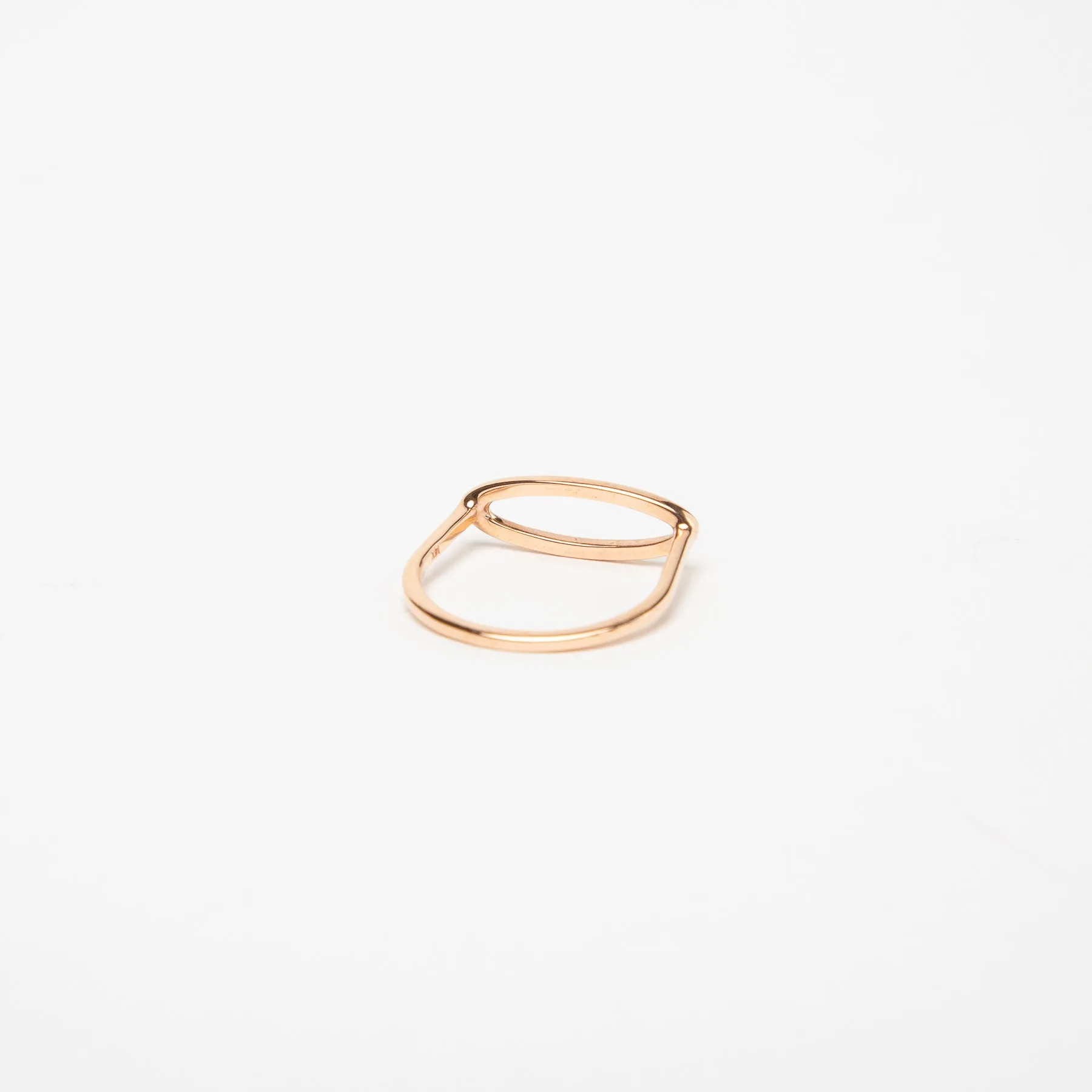 KWIT | 14K GOLD LETTER O RING