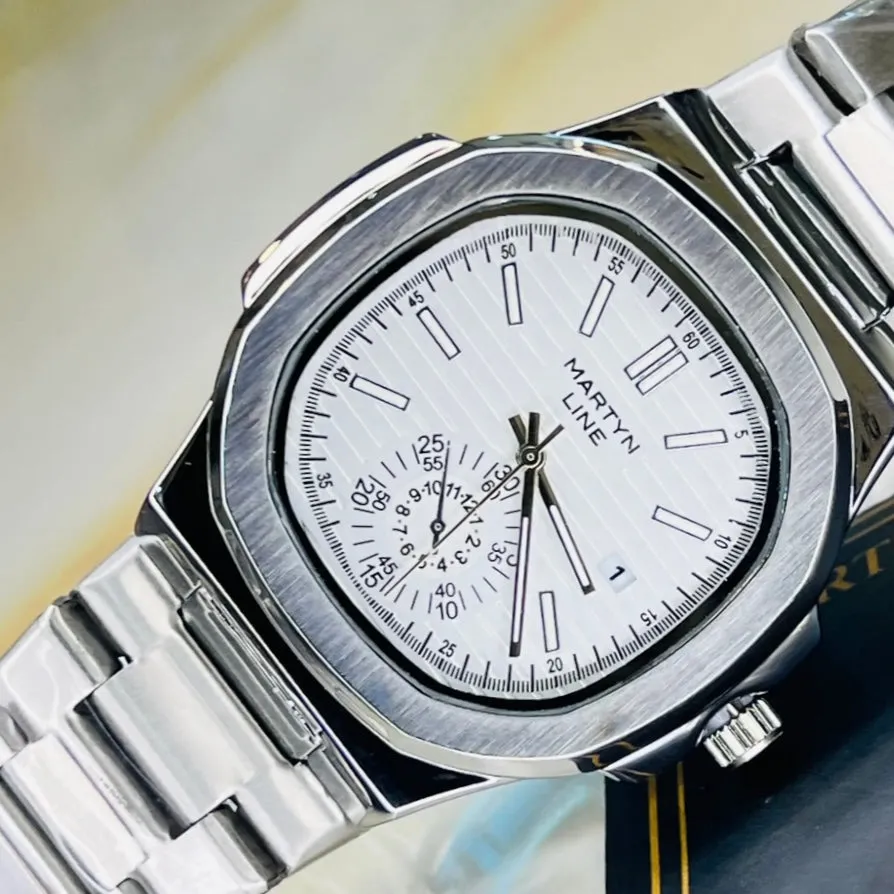 Martyn Line - Minimalist Watch with Date in Stainless Steel Chain Body