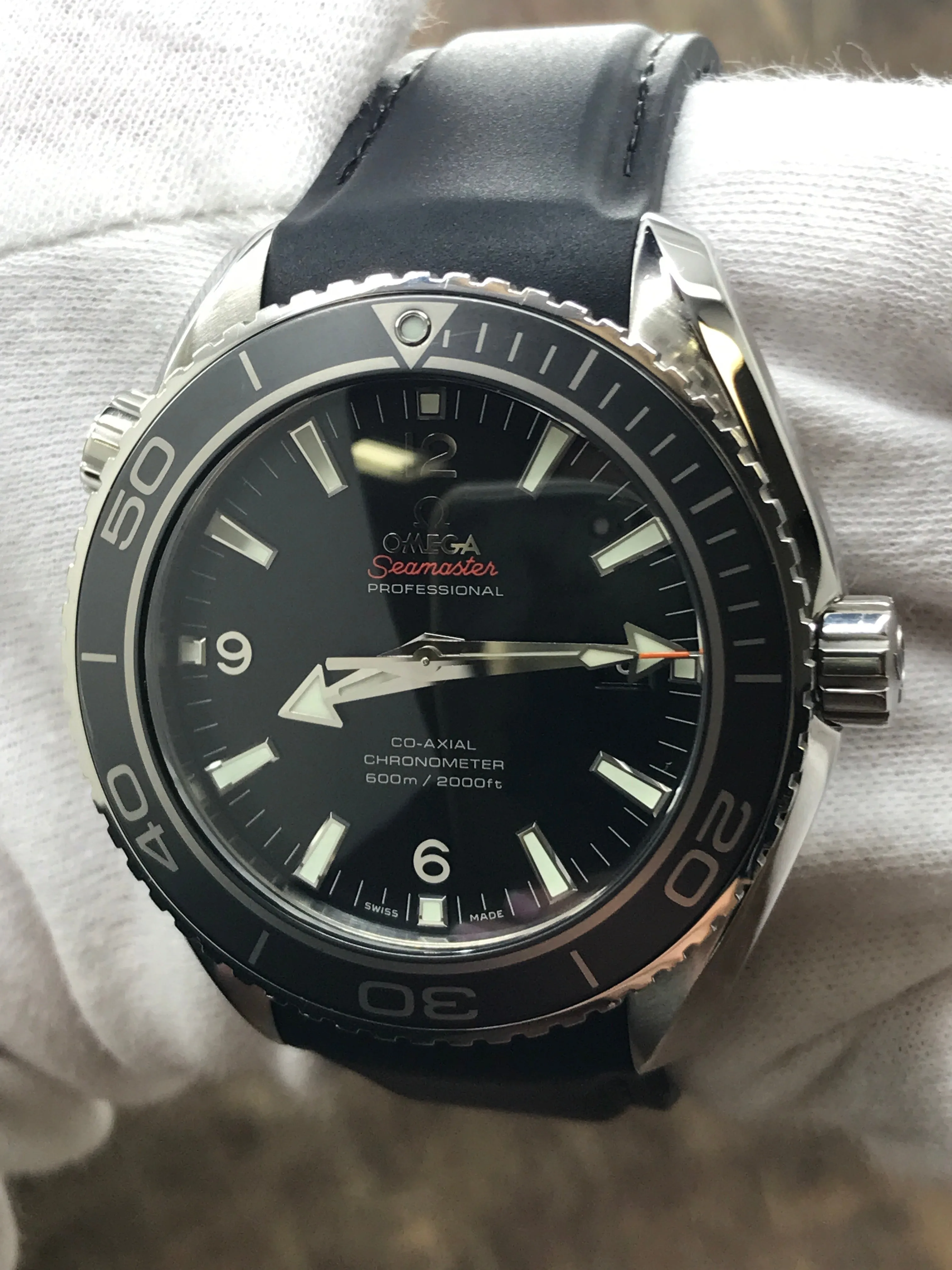Omega Planet Ocean 600m 232.30.46.21.01.001 Black Dial Automatic Men's Watch