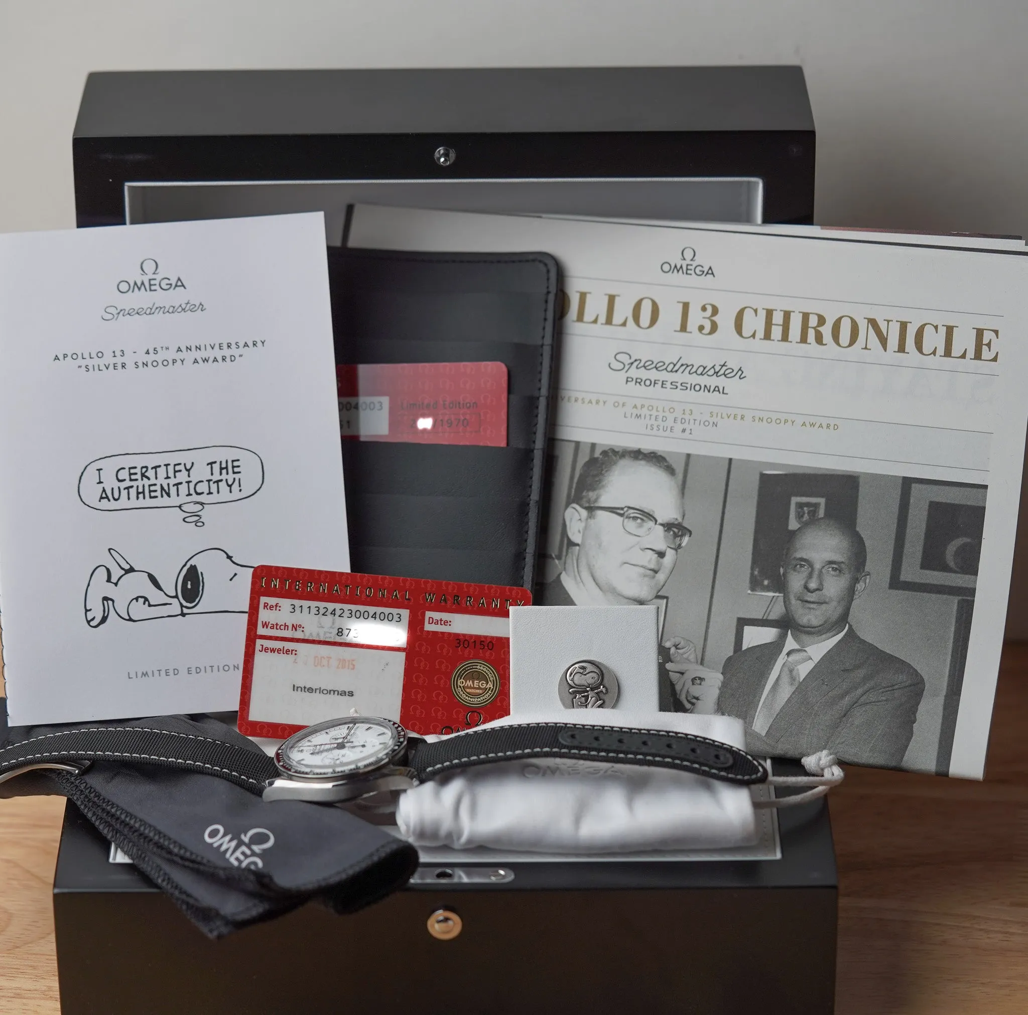 Omega Speedmaster Apollo 13 Snoopy '45th Anniversary' 311.32.42.30.04.003