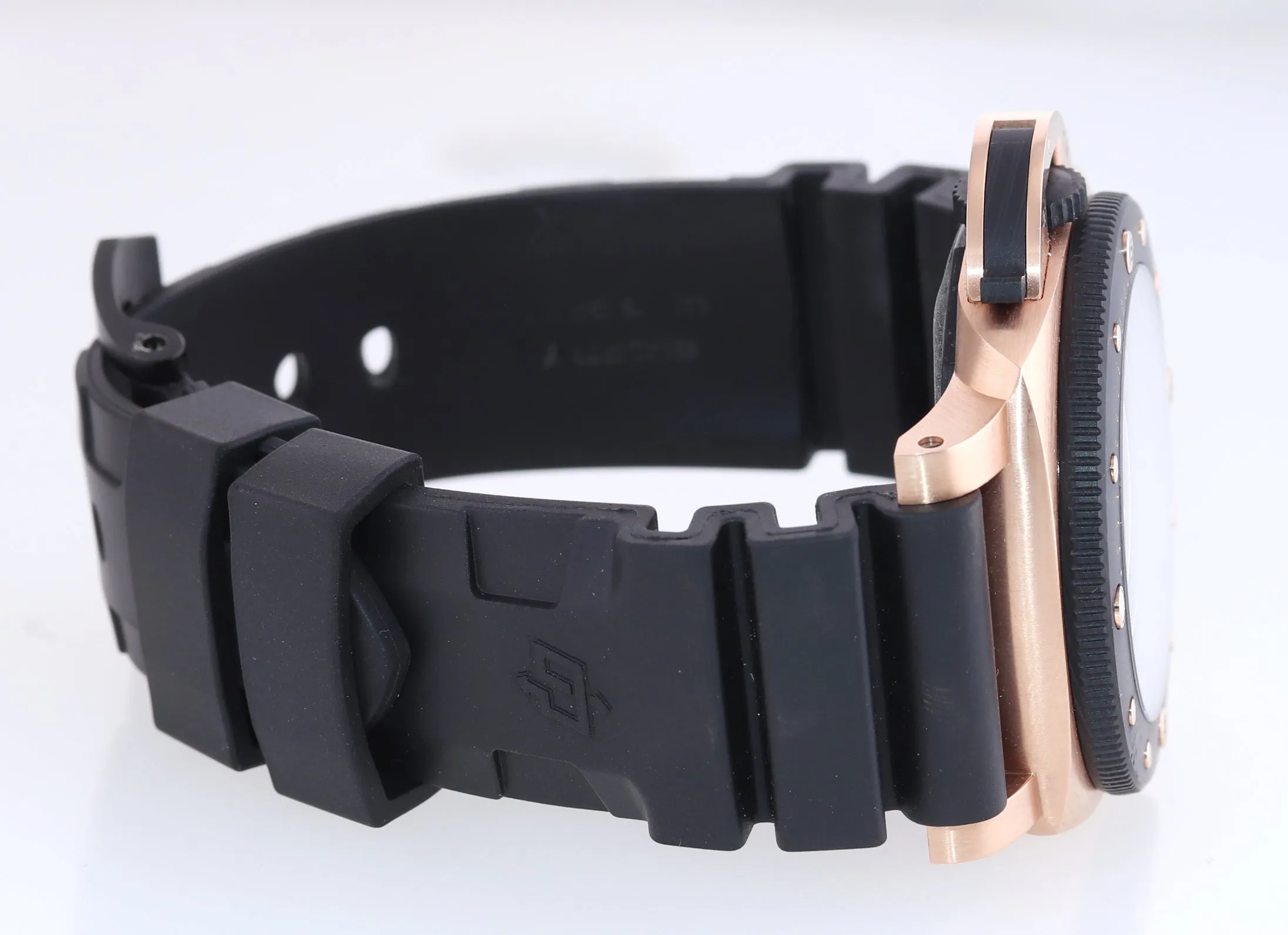 PAPERS Panerai Submersible Goldtech Oro PAM01070 Rose Gold Carbotech PAM 1070