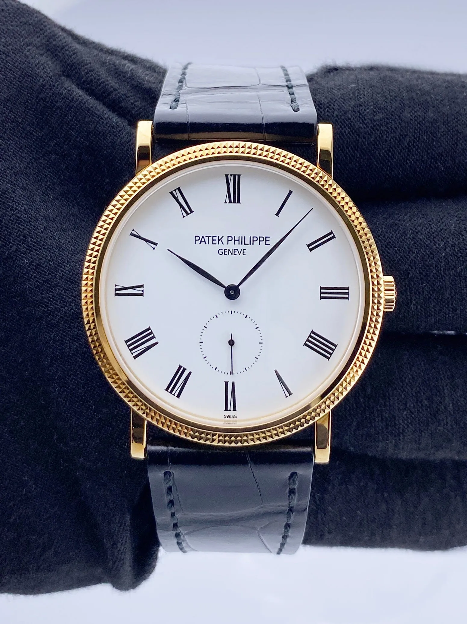 Patek Philippe Calatrava 5119J 18K Yellow Gold Mens Watch With Papers