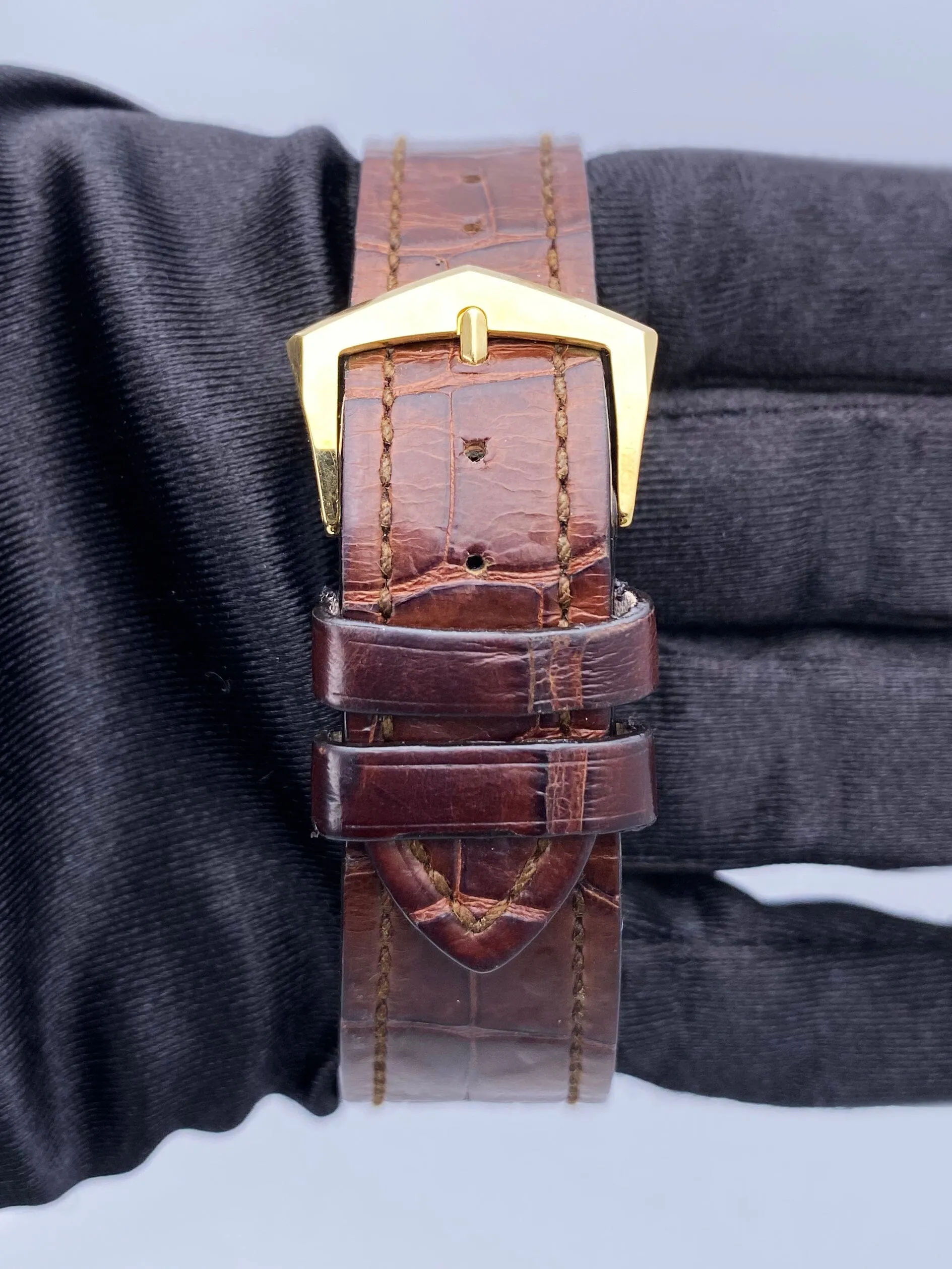 Patek Philippe Calatrava 5196J Yellow Gold Mens Watch