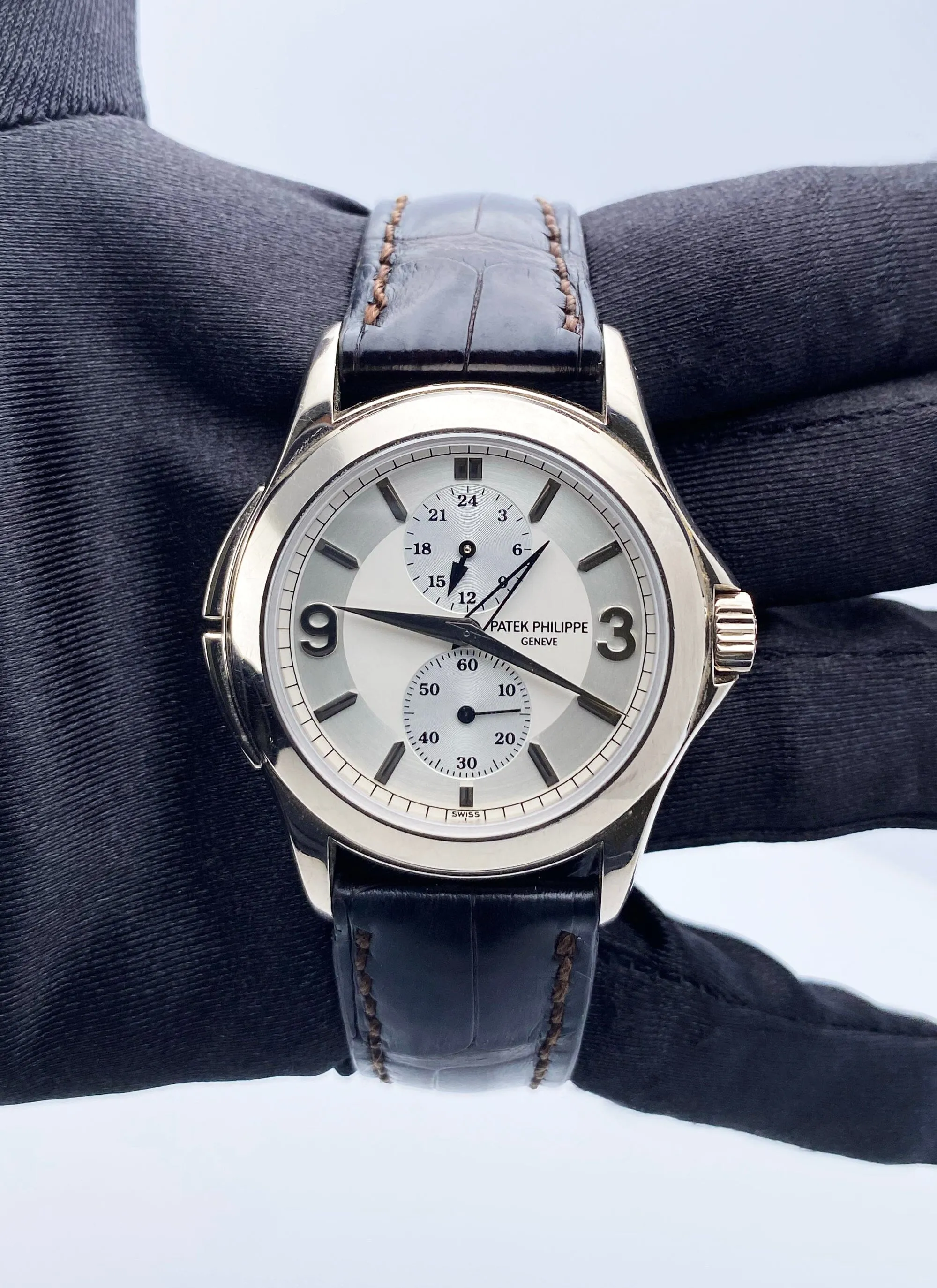 Patek Philippe Calatrava Travel Time 5134G 18K White Gold Mens Watch Box Papers