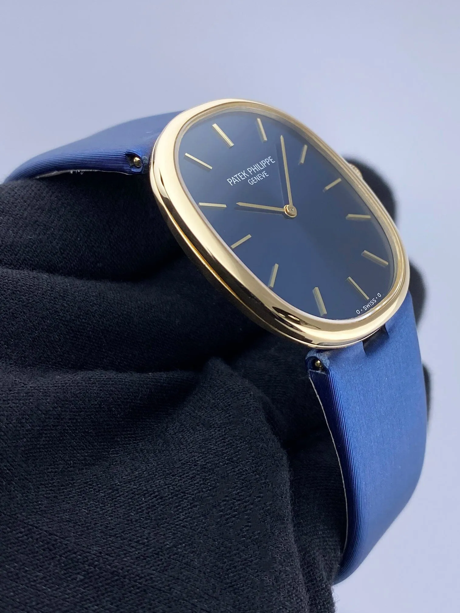 Patek Philippe Ellipse 3848J Blue Dial 18K Yellow Gold Watch