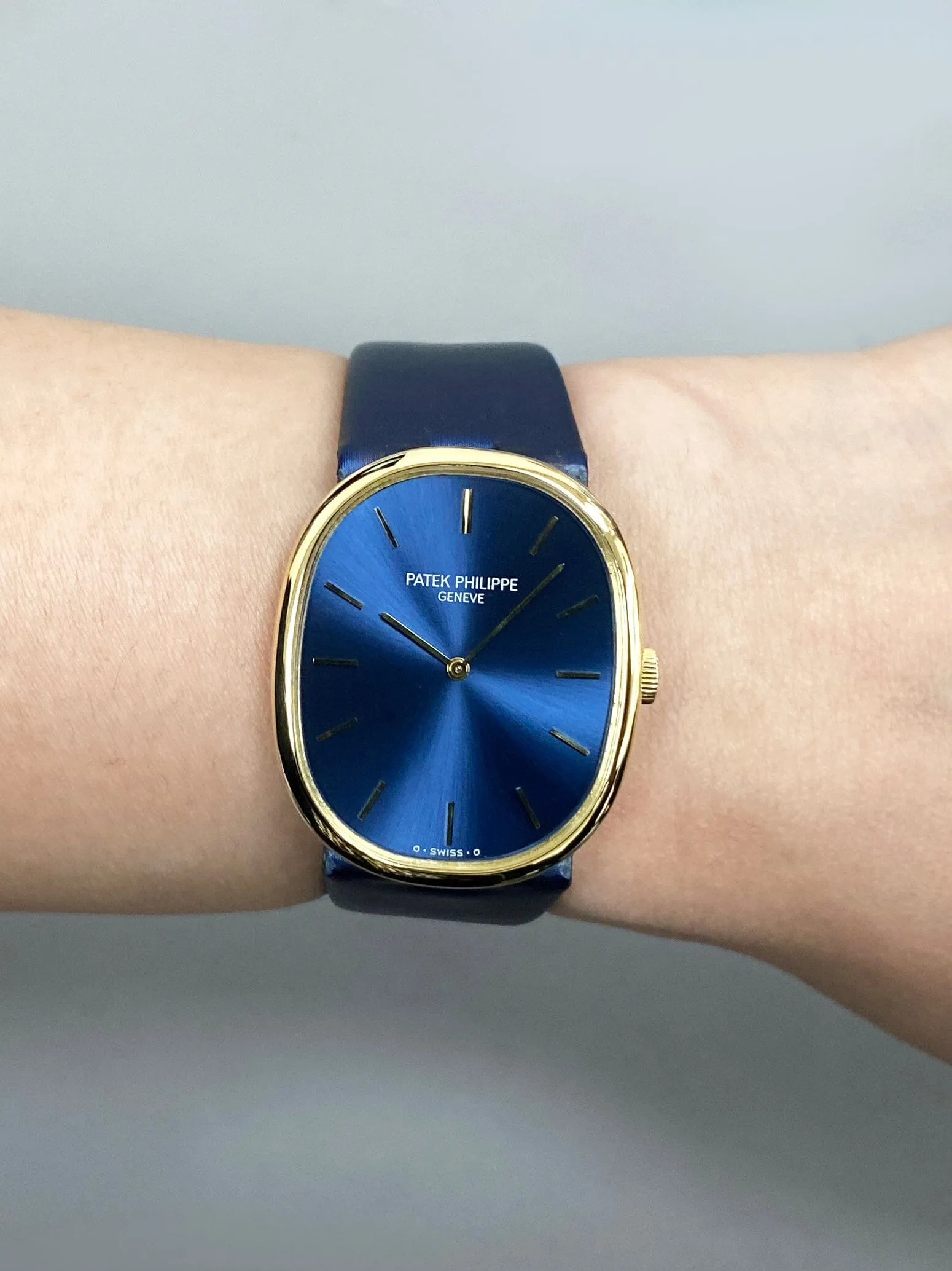 Patek Philippe Ellipse 3848J Blue Dial 18K Yellow Gold Watch