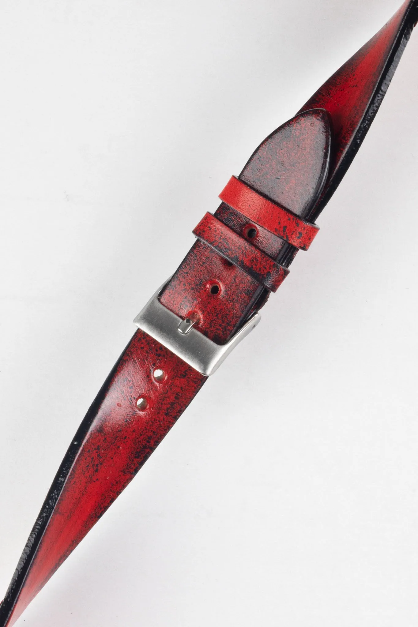 Pebro VENEER Lacquered Vintage Leather Watch Strap in RED