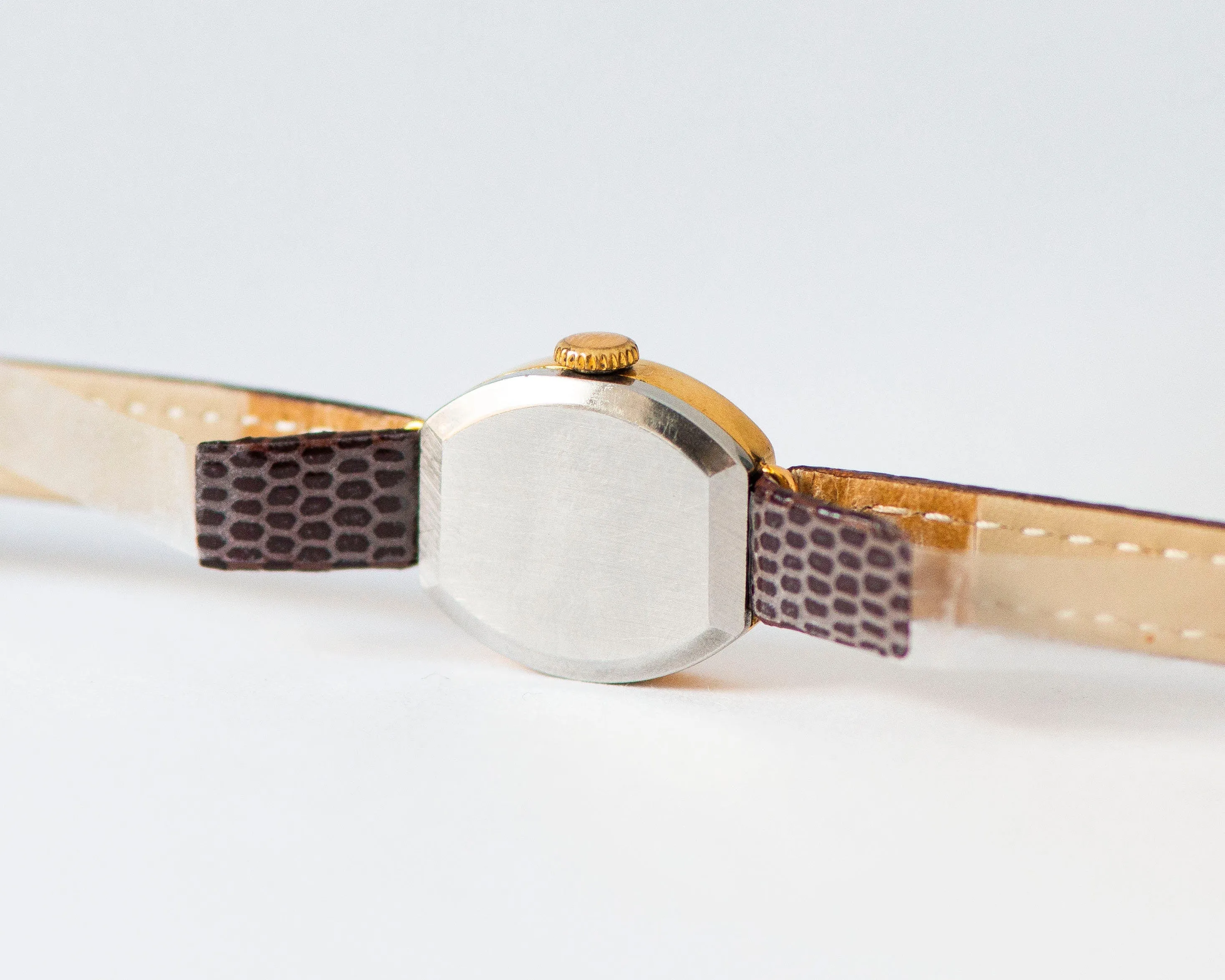 Retro lady watch gold plated Ray delicate gift jewelry, cocktail watch for women vintage, Arabic dial lady watch, new premium leather strap