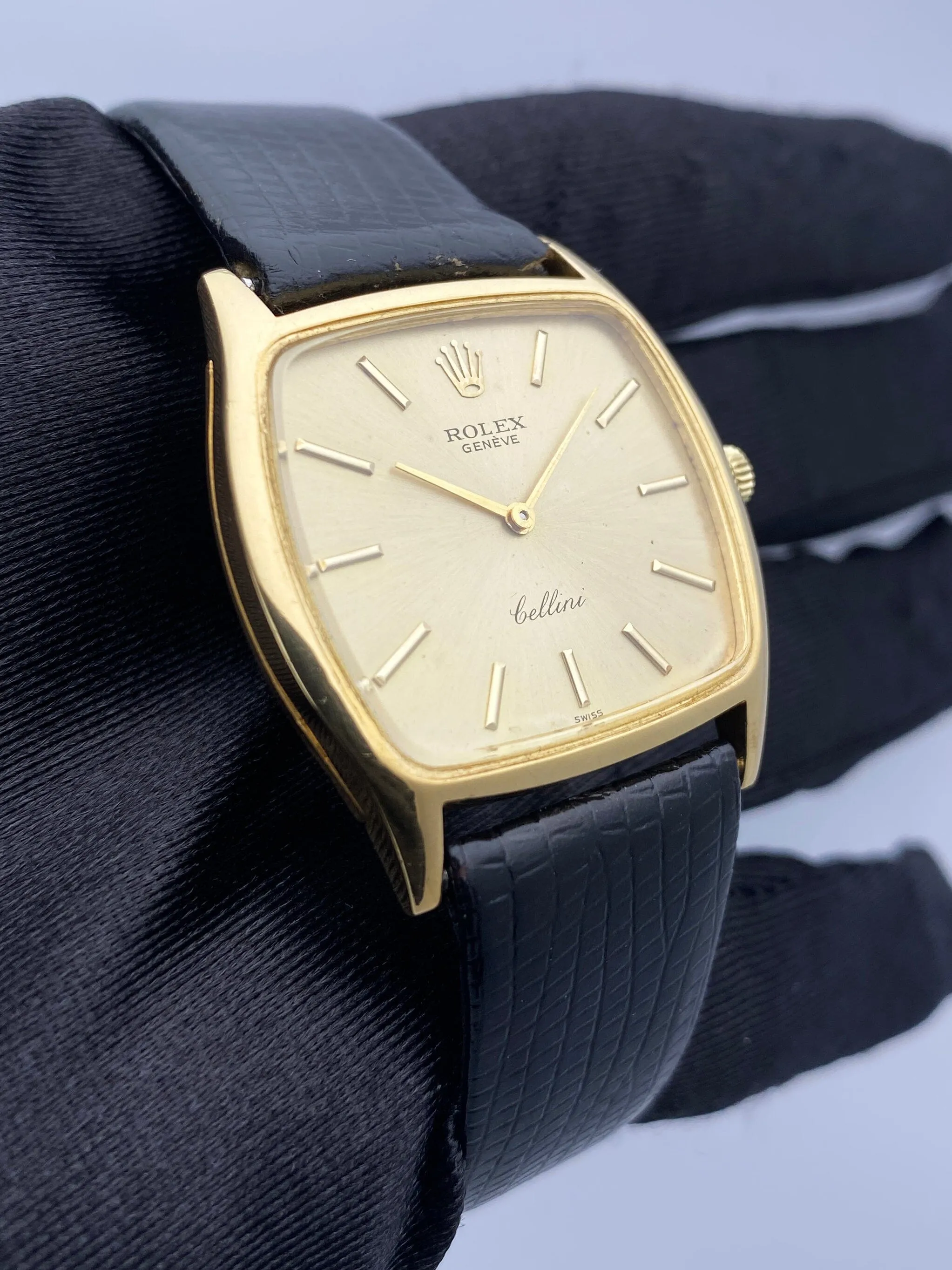 Rolex Cellini 3805 Champagne Dial 18K Yellow Gold Mens Watch