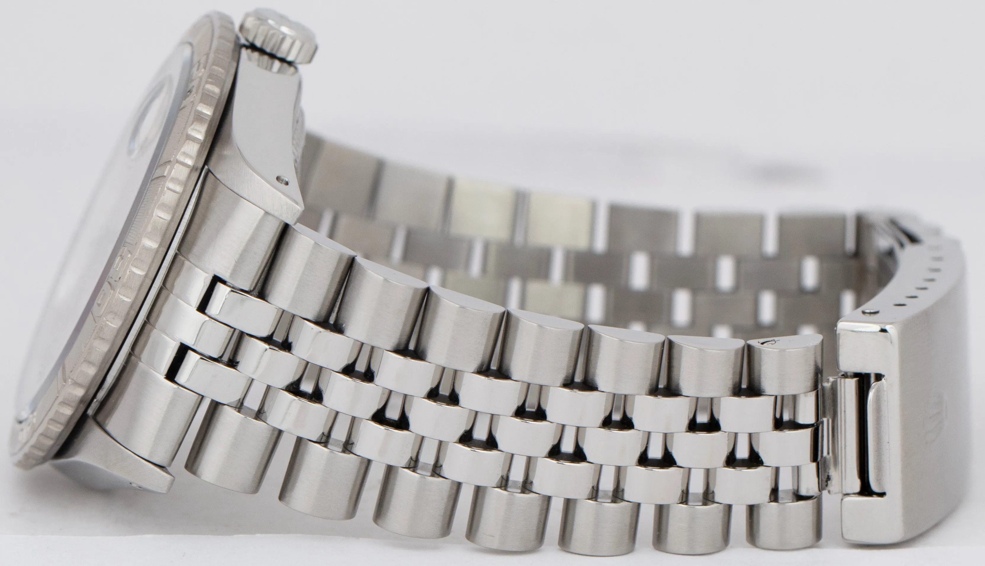 Rolex DateJust 36mm Turn-O-Graph Silver Stainless Steel Automatic Watch 16264