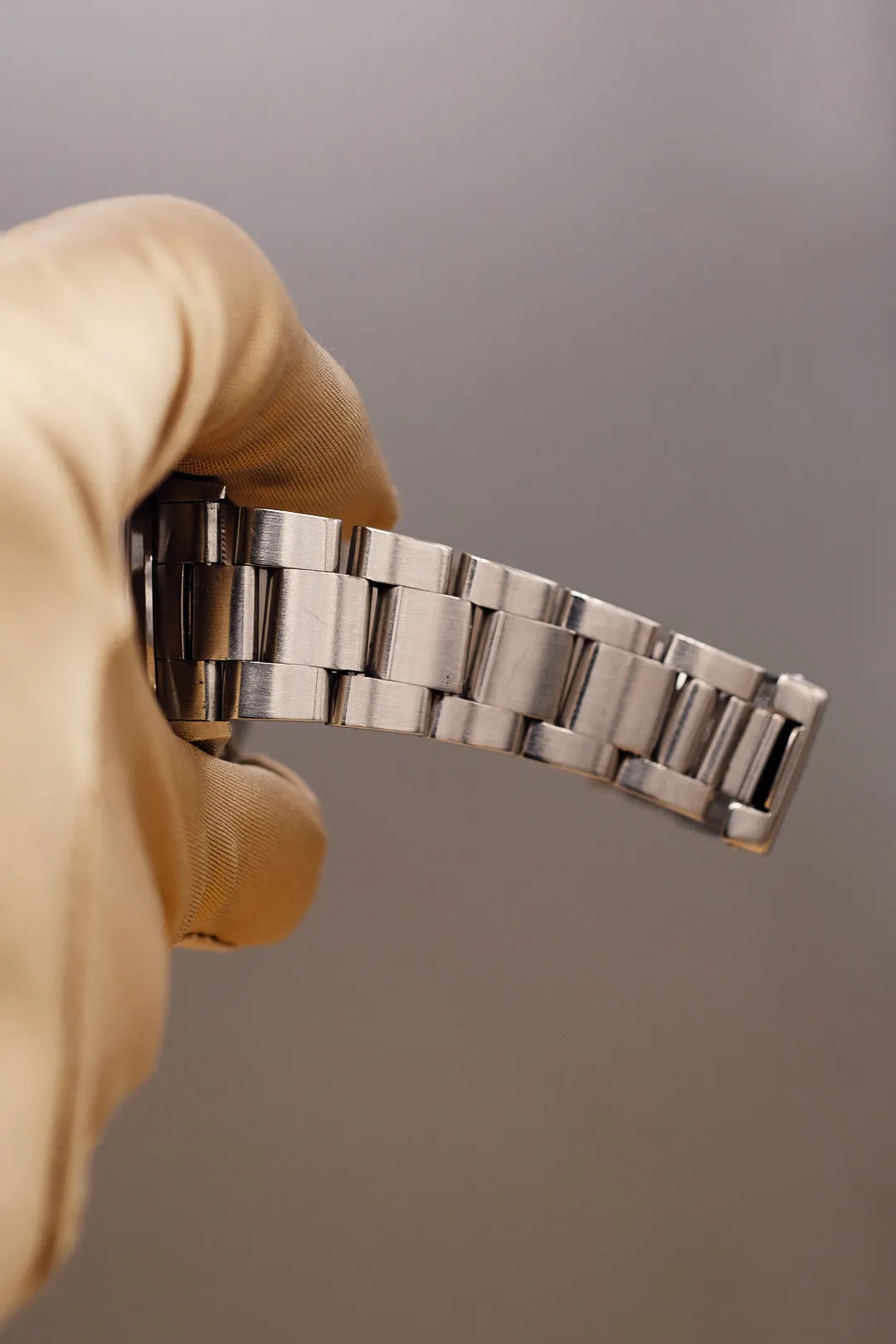 Rolex Explorer i 14270 Matte Cream Patina Dial - 1996