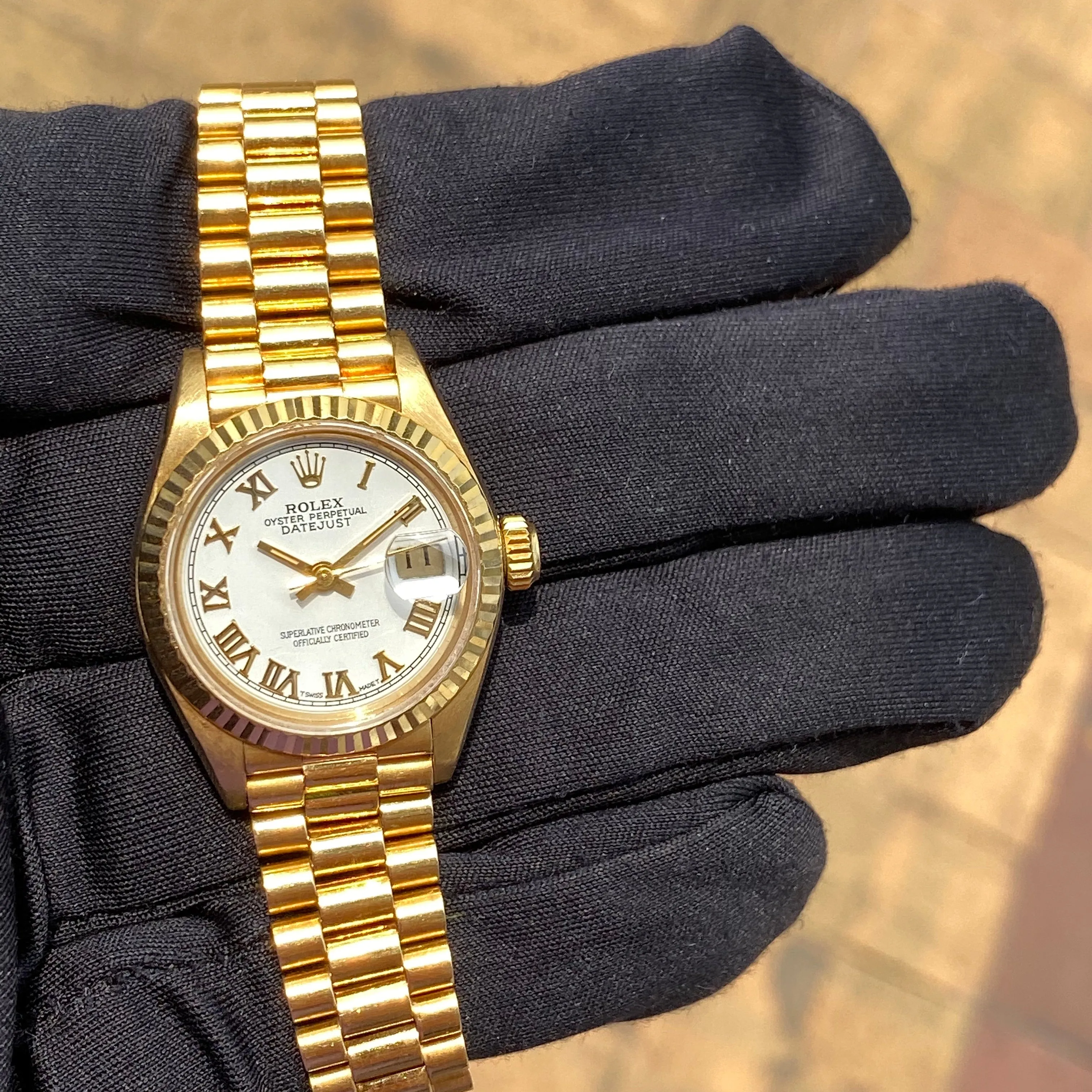 Rolex Lady-Datejust 69178 White Roman Papers c. 1986 Mint President 18k Yellow Gold 26 mm