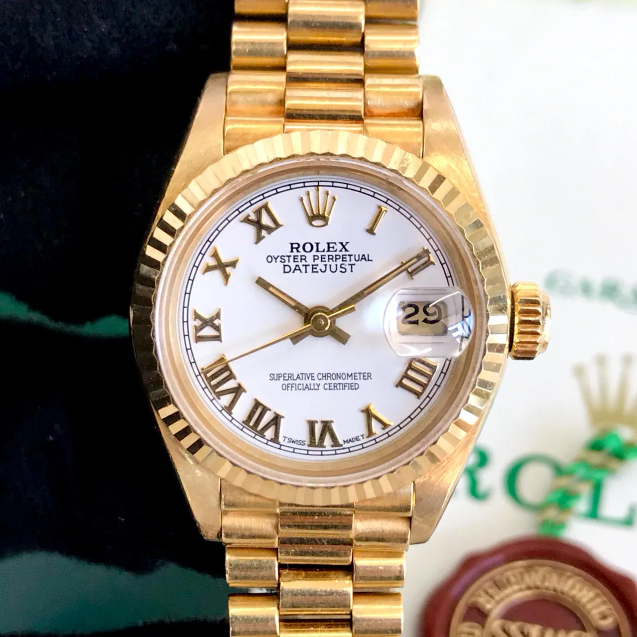 Rolex Lady-Datejust 69178 White Roman Papers c. 1986 Mint President 18k Yellow Gold 26 mm