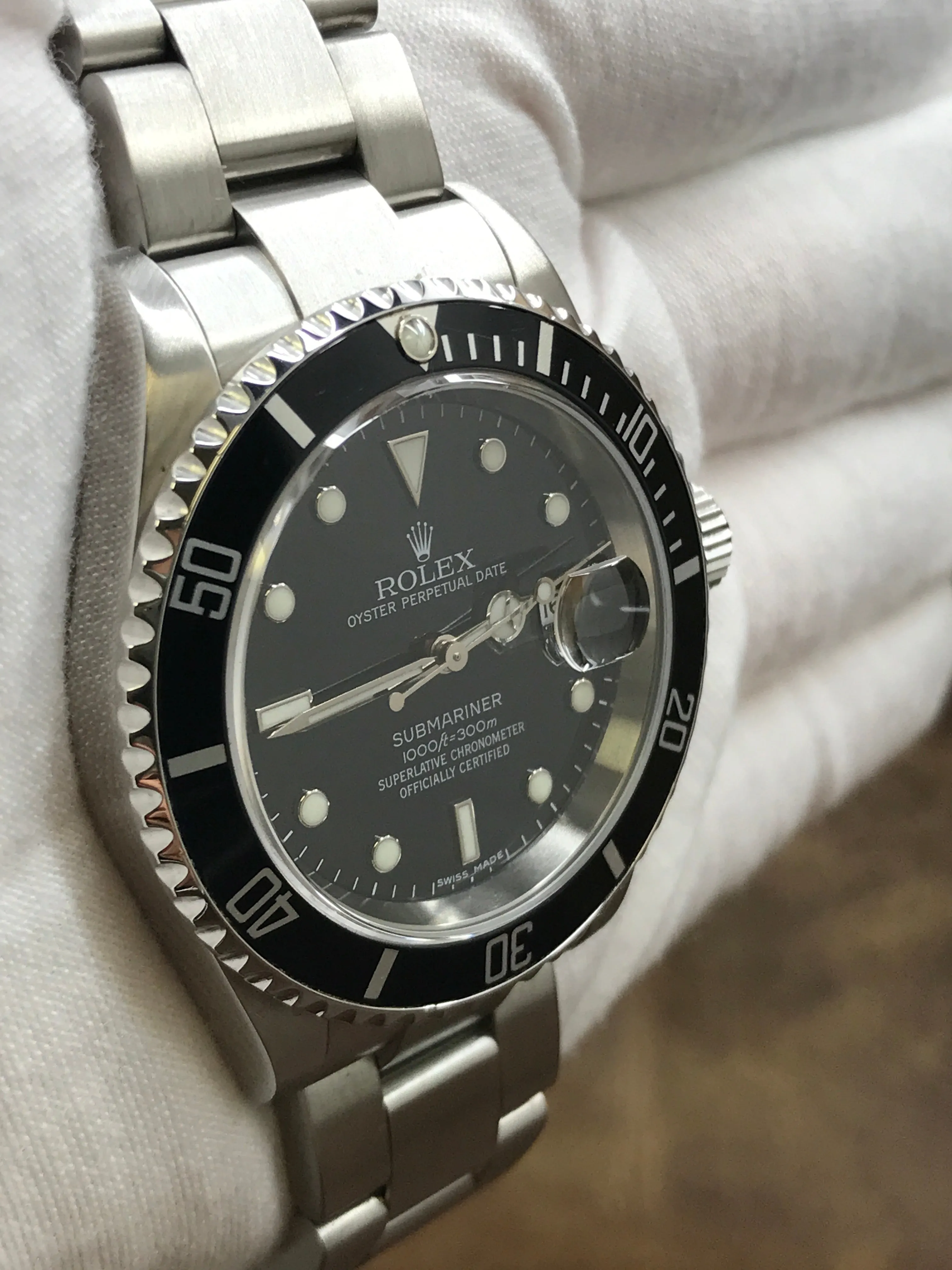 Rolex Submariner Date SEL Z serial 16610 Black Dial Automatic Men's Watch