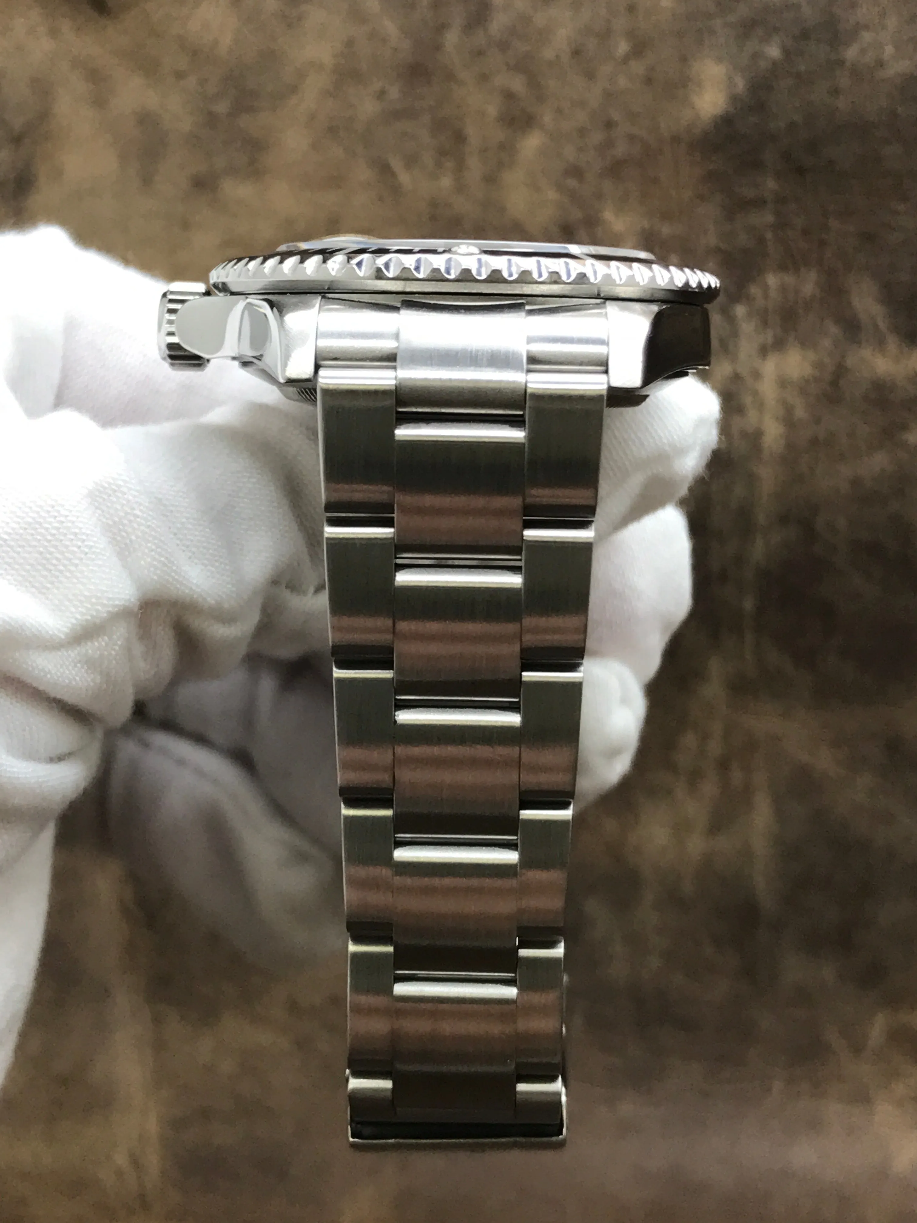 Rolex Submariner Date SEL Z serial 16610 Black Dial Automatic Men's Watch