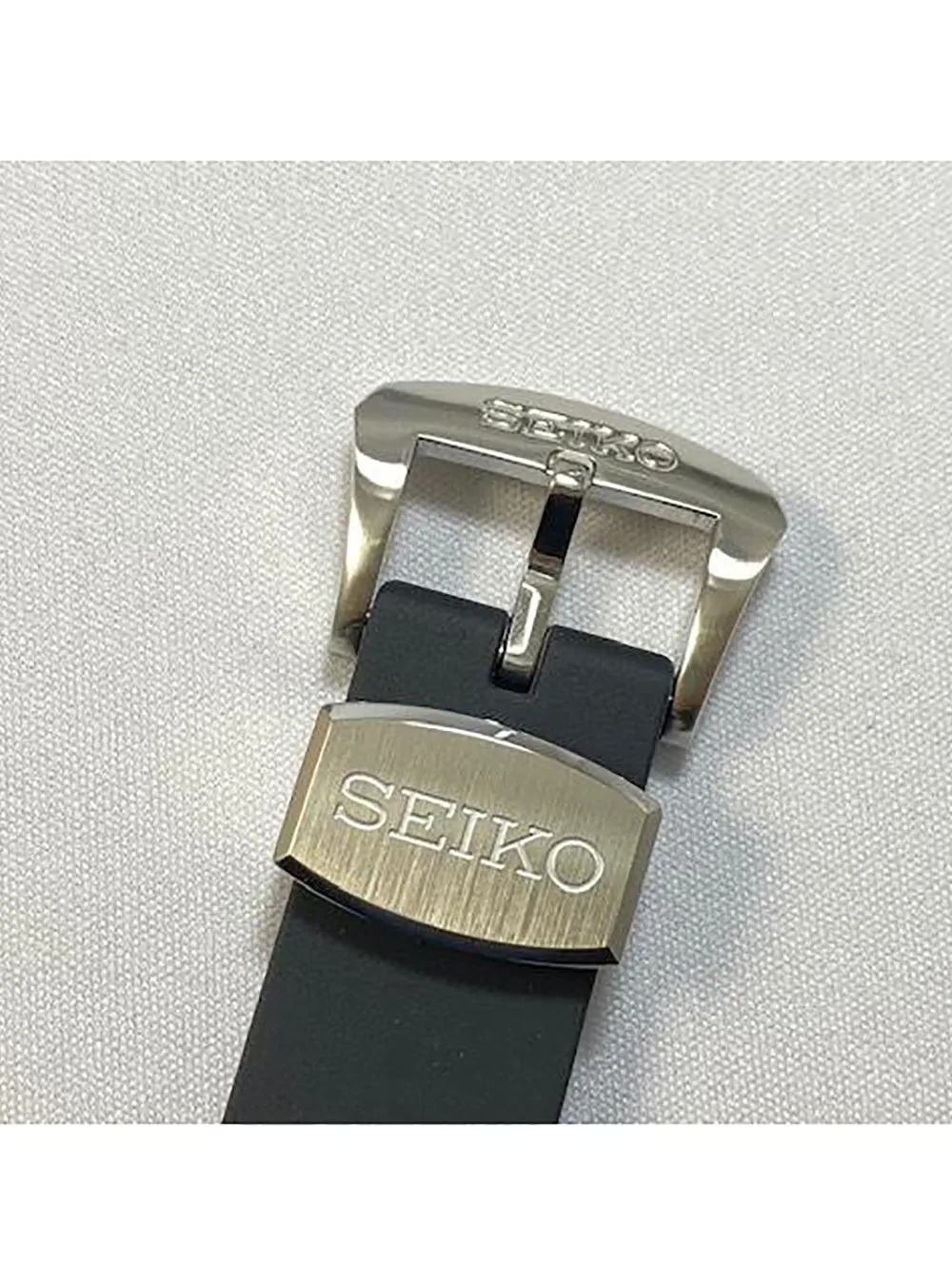 SEIKO 20MM SILICON STRAP R028011J0