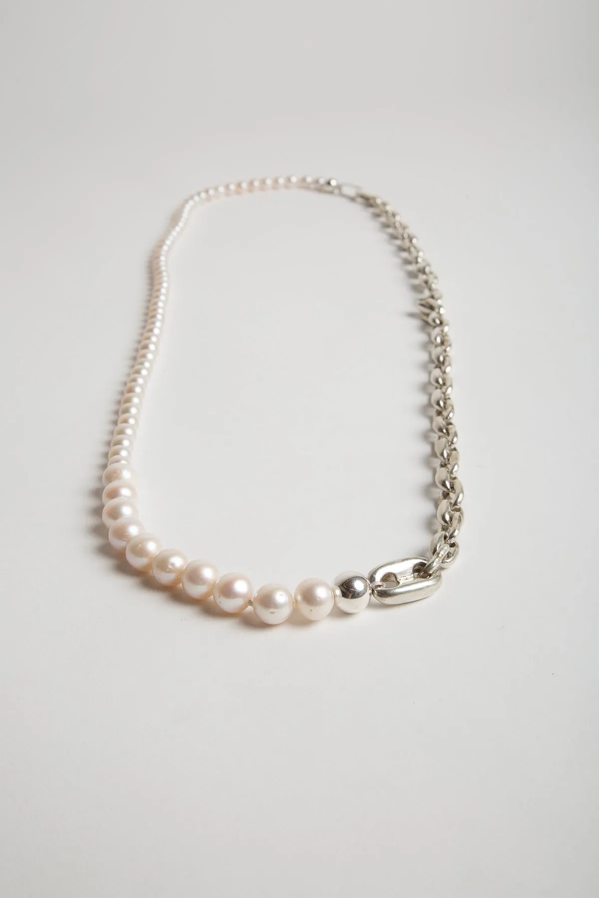 TRIN-KET | XL HALF PEARL/HALF CHAIN NECKLACE