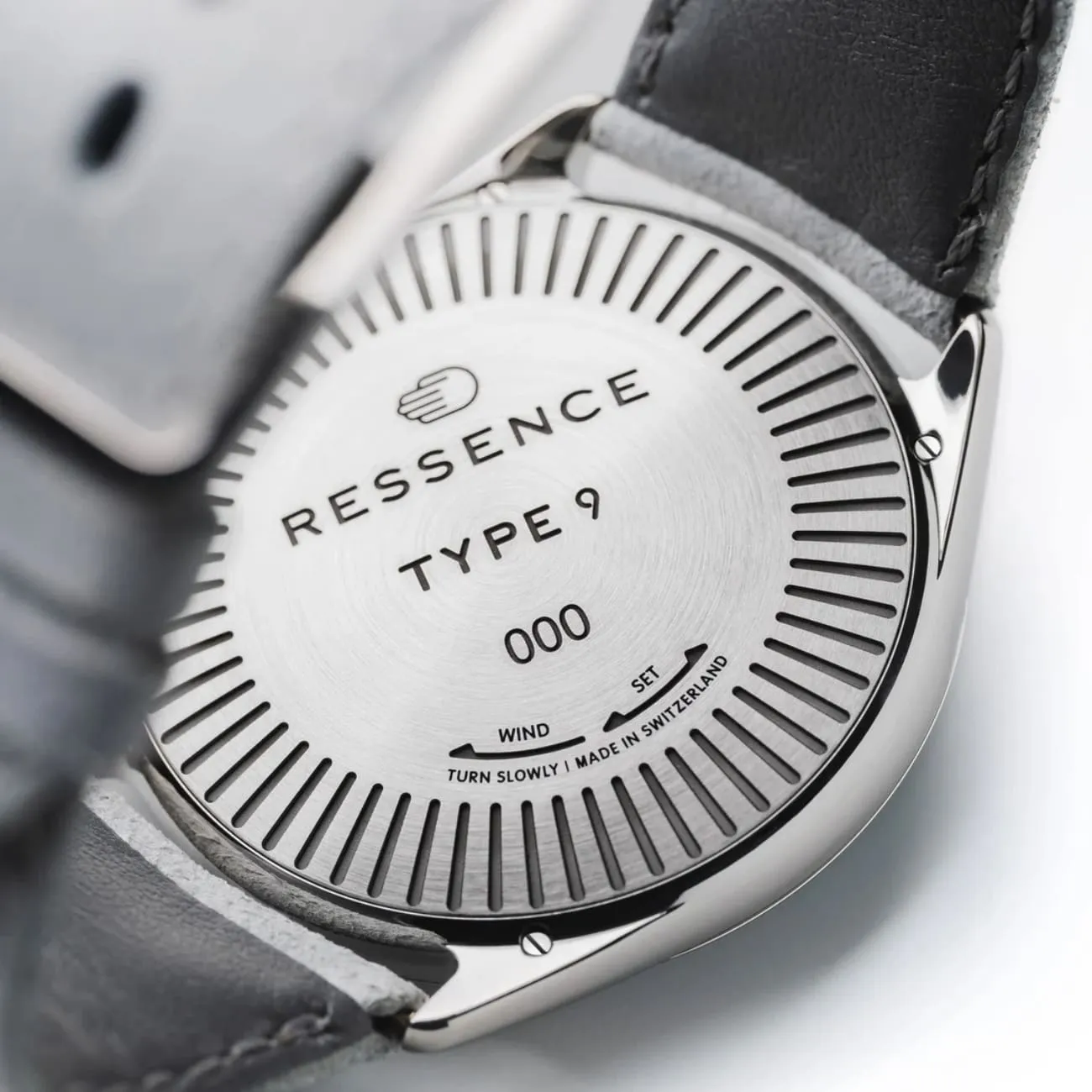 TYPE 9 - GREY