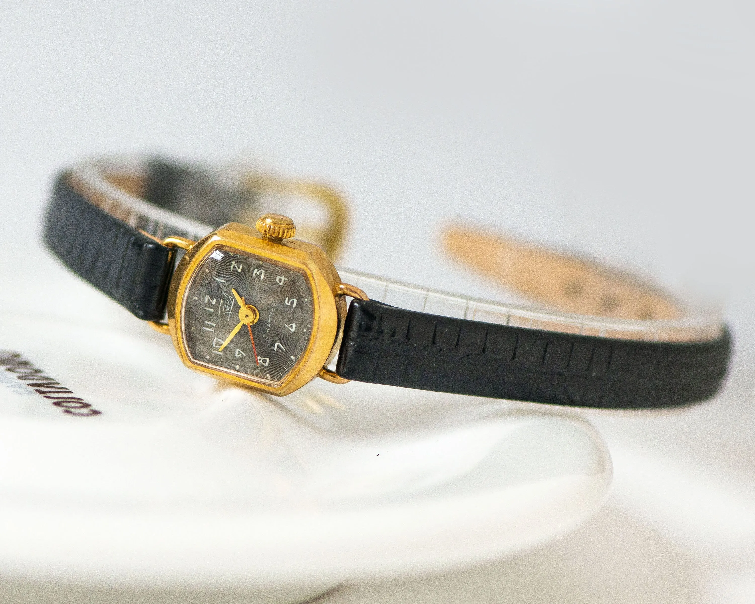 Vintage women's watch Dawn, delicate lady wristwatch minimalist, gold plated watch woman black classic jewelry gift new genuine leather band