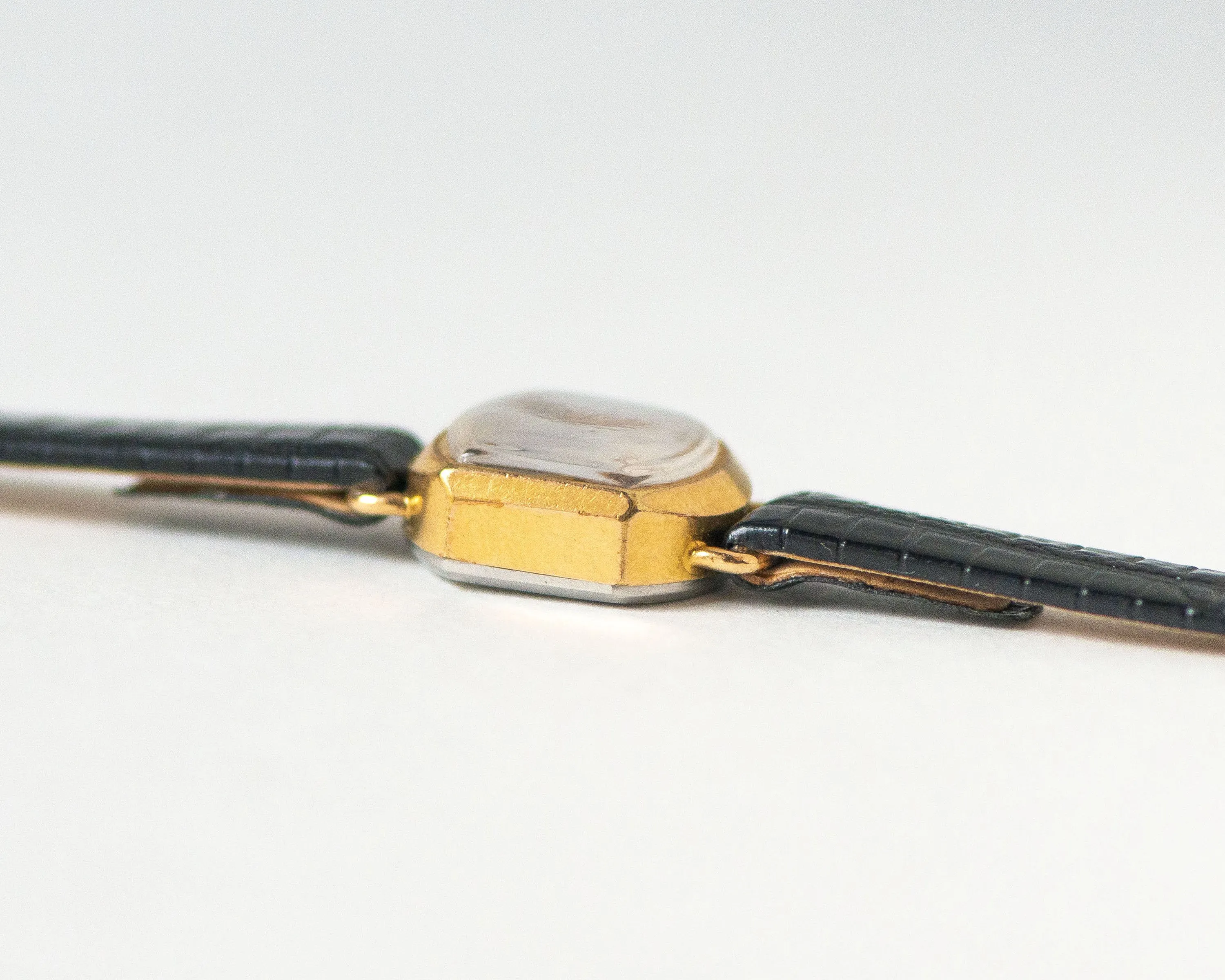 Vintage women's watch Dawn, delicate lady wristwatch minimalist, gold plated watch woman black classic jewelry gift new genuine leather band
