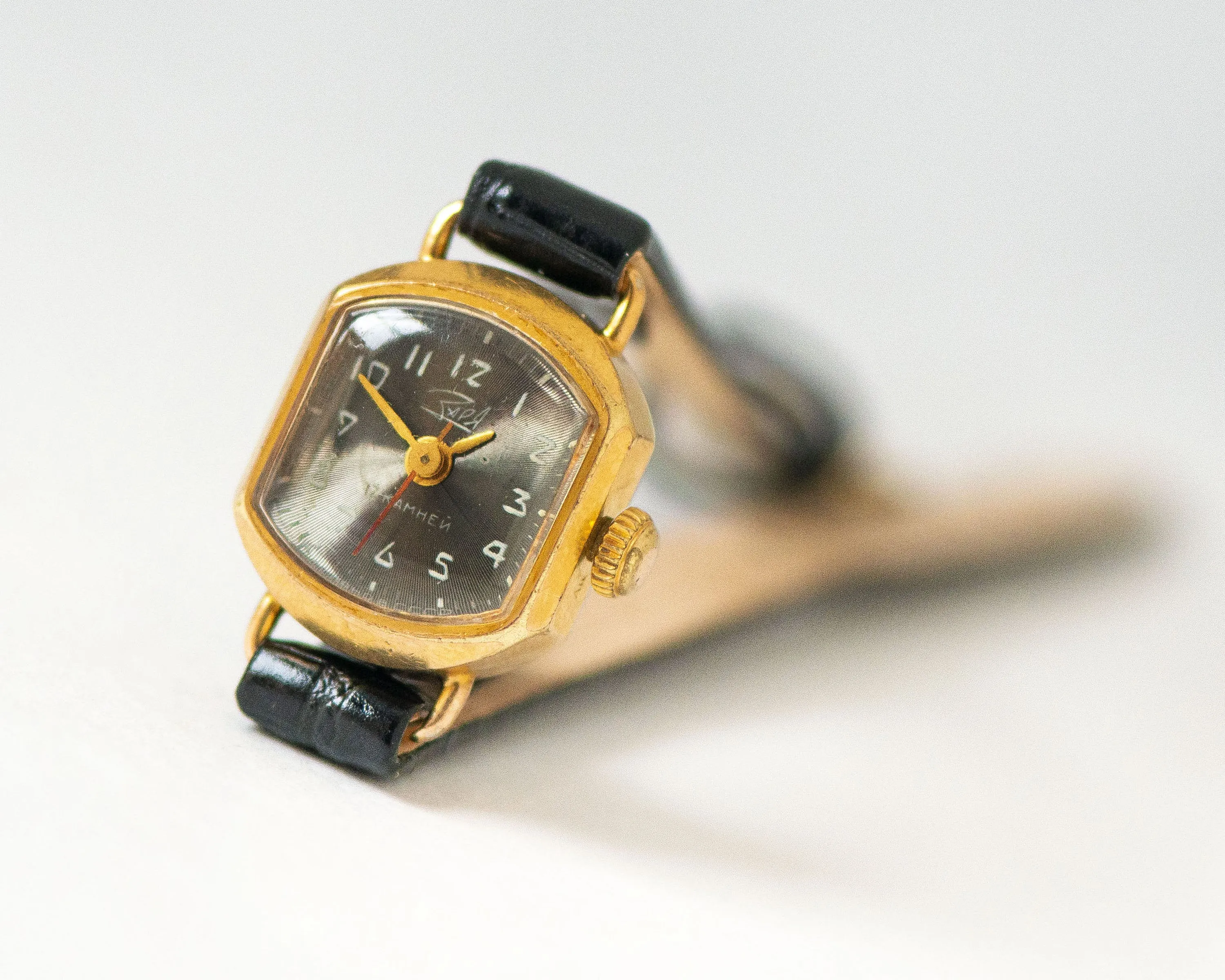 Vintage women's watch Dawn, delicate lady wristwatch minimalist, gold plated watch woman black classic jewelry gift new genuine leather band