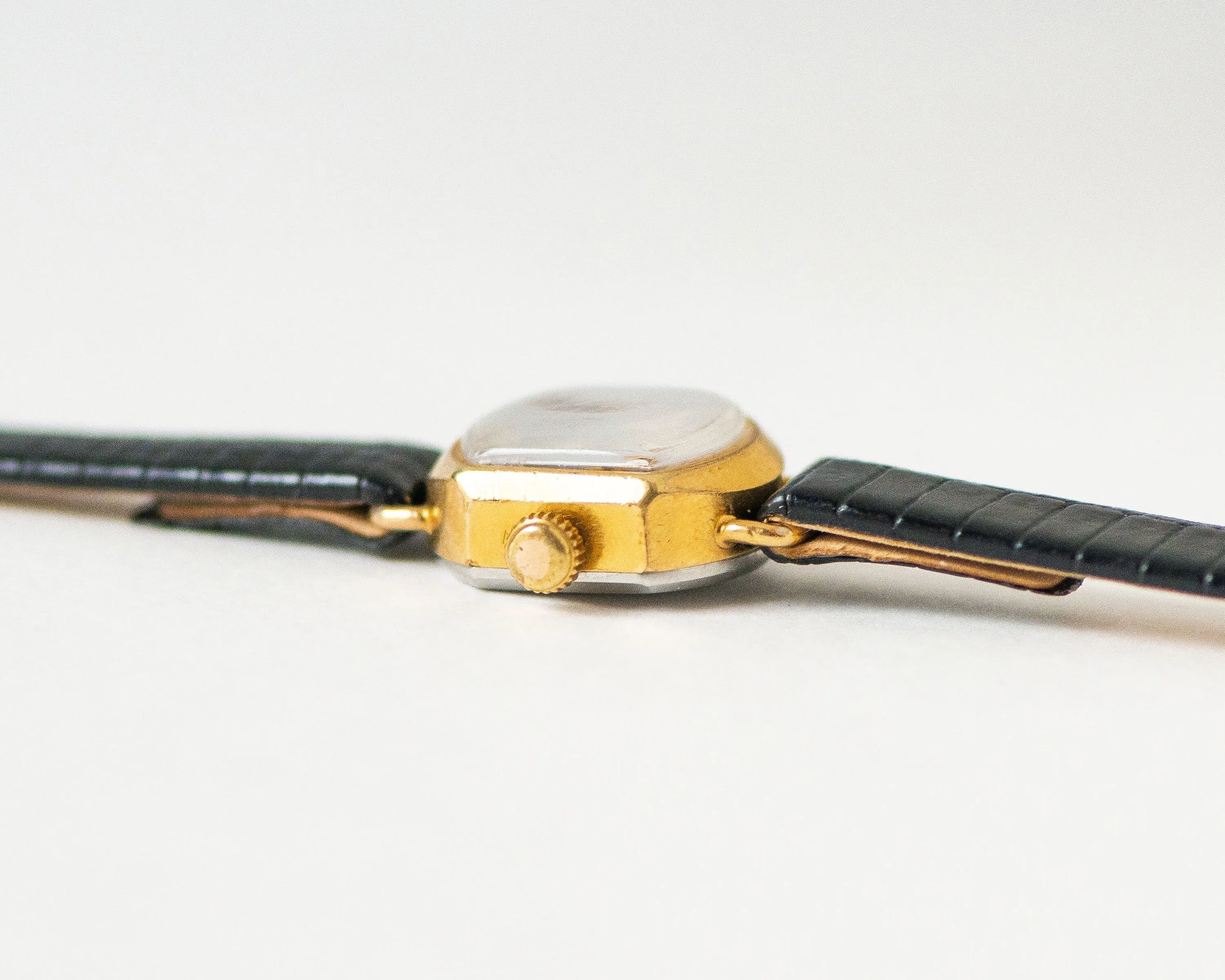 Vintage women's watch Dawn, delicate lady wristwatch minimalist, gold plated watch woman black classic jewelry gift new genuine leather band