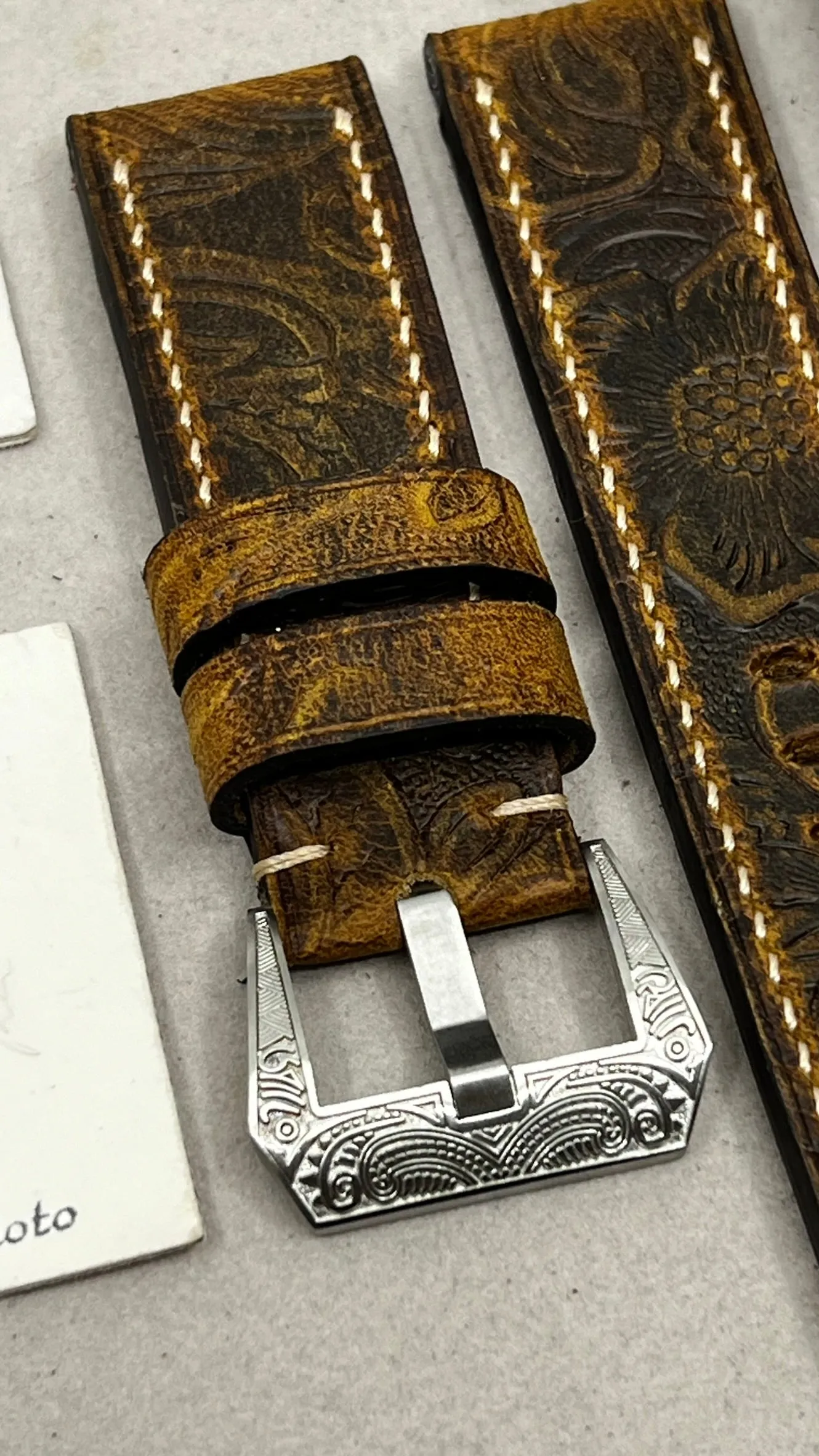 Watch Strap 24mm 26mm, Best Watch Band in Leather Engraving, Handmade Two Piece Watchstraps 20mm, Wristwatch Band, Personalise Gift ideas