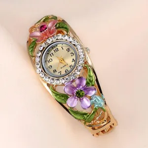 Women's Beautiful Flower Design Fashion Watch In 5 Colors