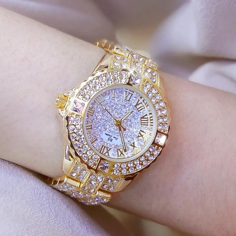 Women's Brilliant Rhinestone Quartz Wrist Watch
